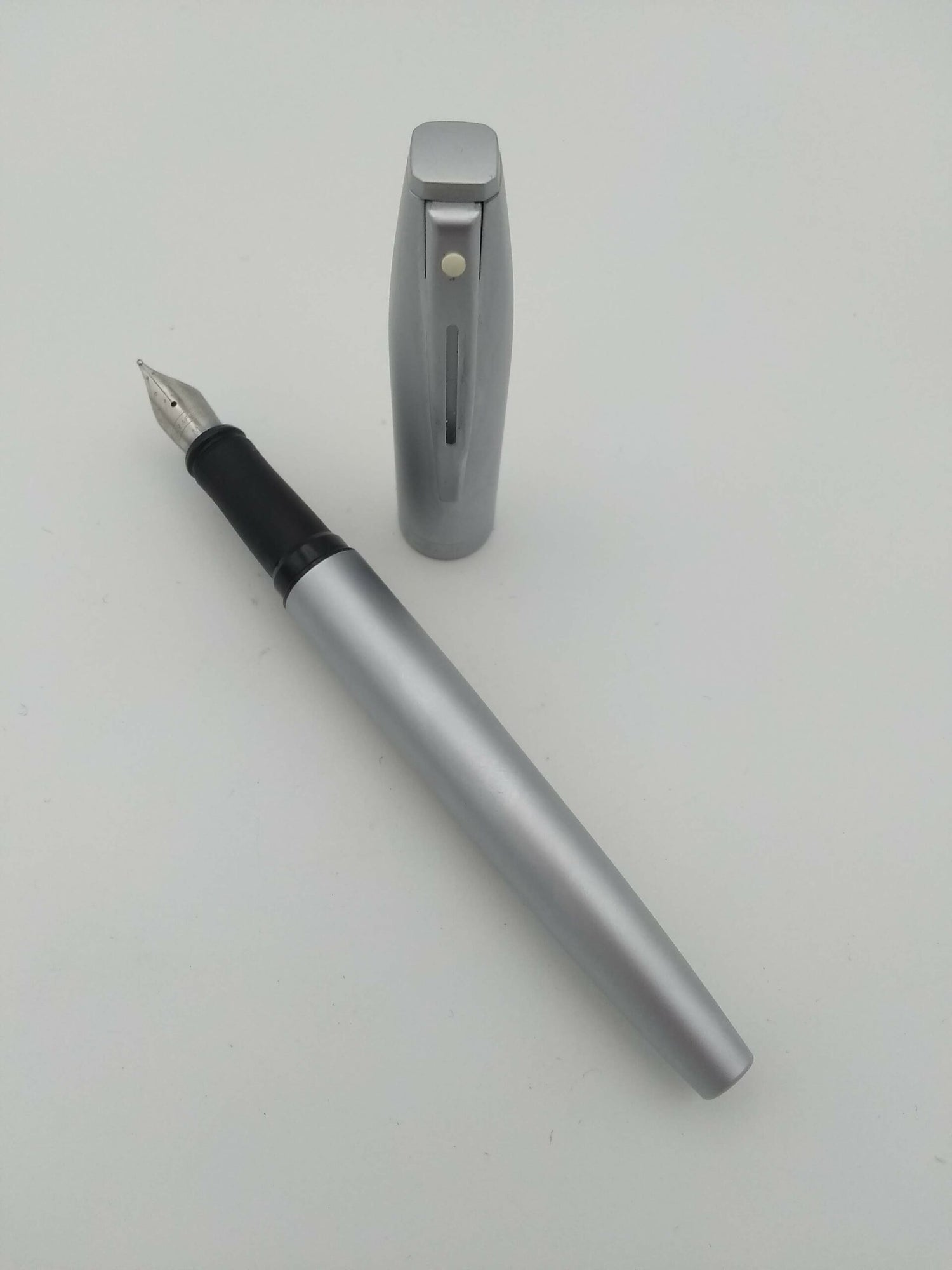 Sheaffer Grey Fountain Pen - Medium Steel Nib