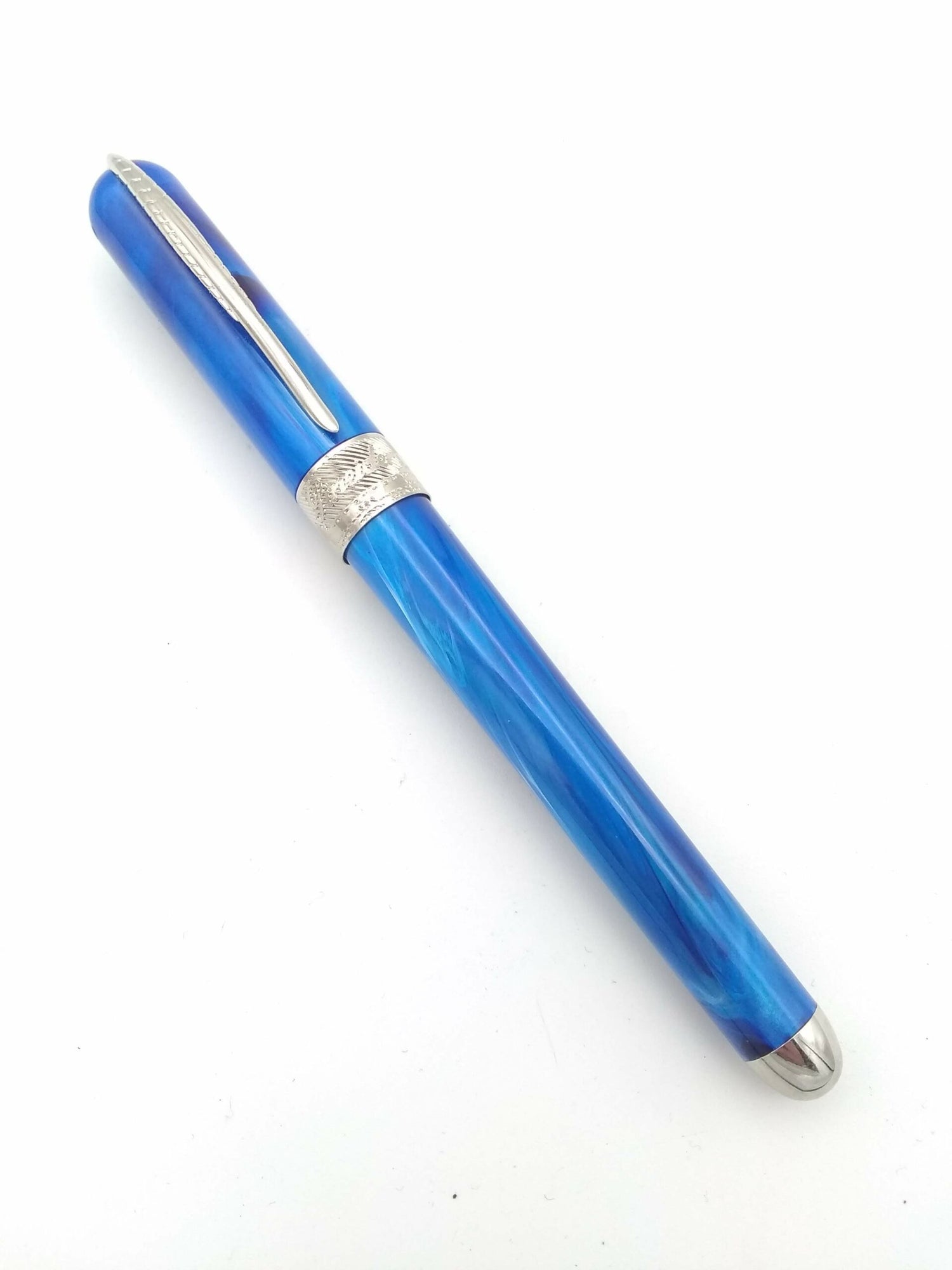 Pineider Avatar Blue - Medium Steel Nib