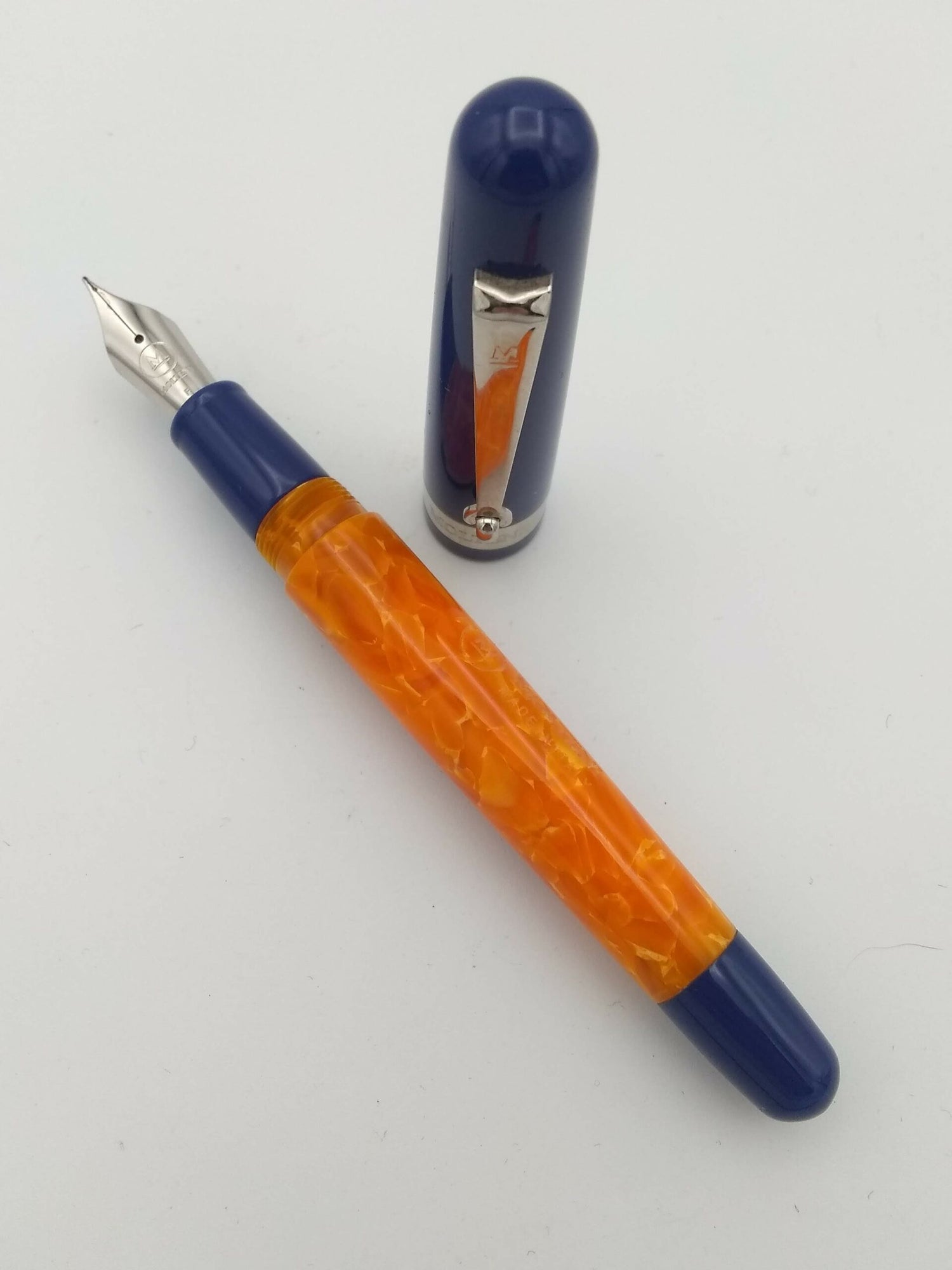 Molteni 57 Orange & Blue - Fine Steel Nib