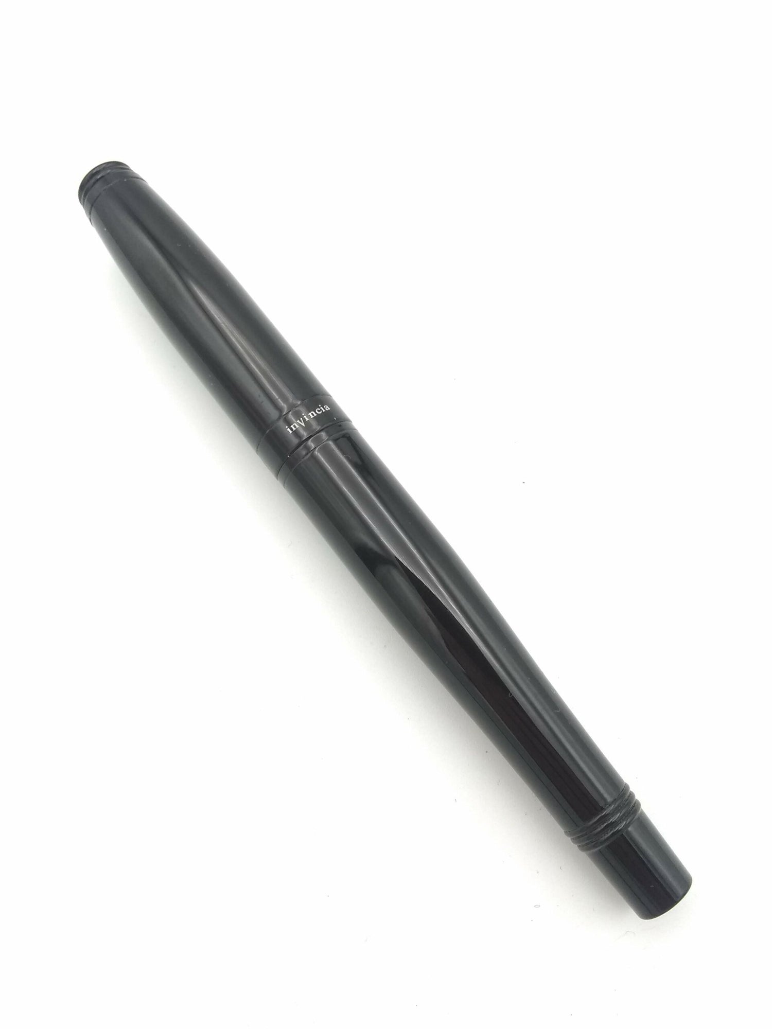 Monteverde Invincia All Black - Medium Steel Nib