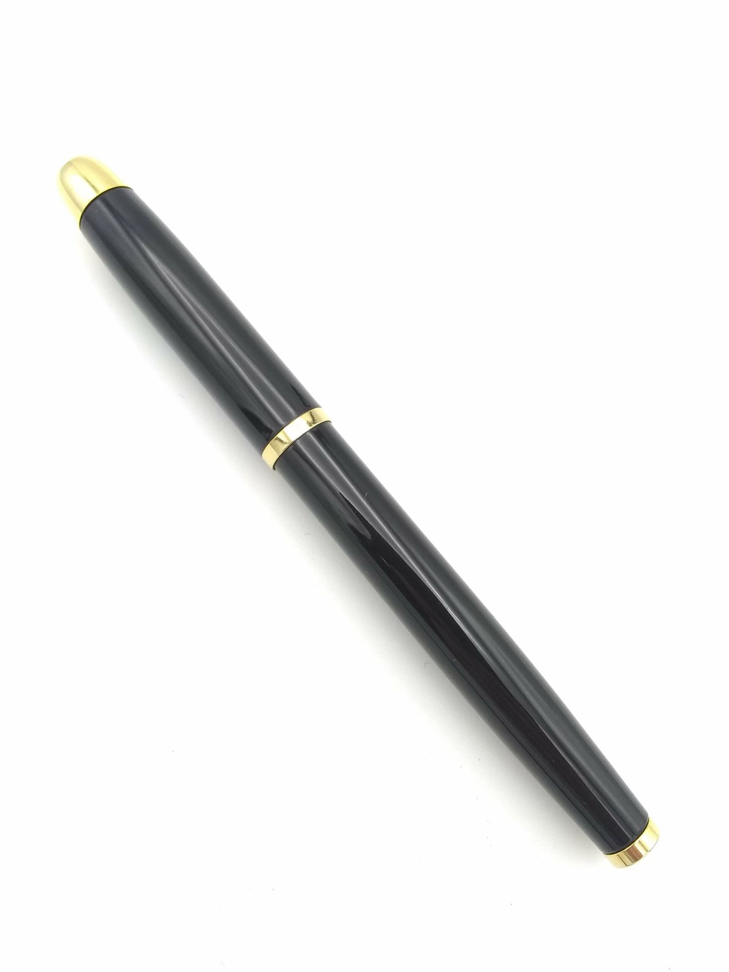 Parker IM Black & Gold - Medium Steel Nib