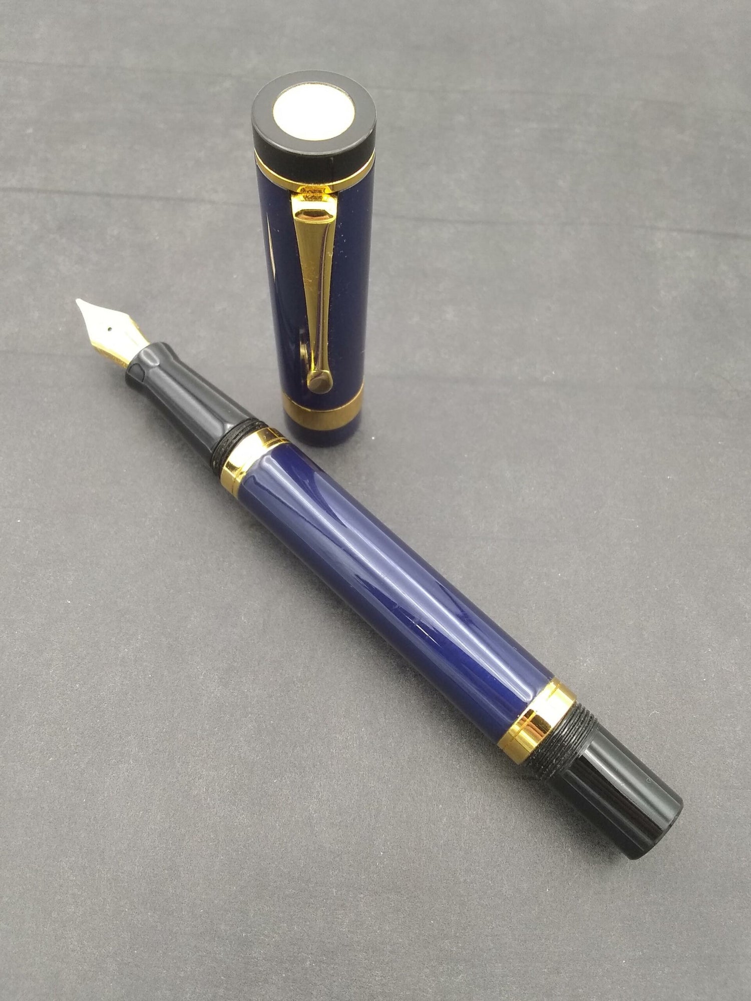 Danitrio Blue Lacquer over Brass - 18k Fine Nib