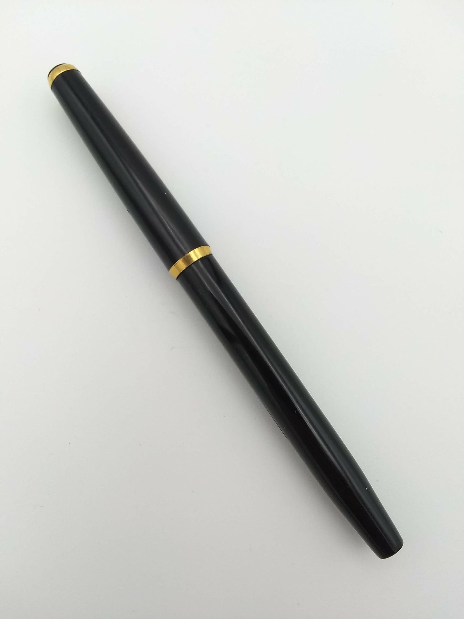 Columbus 50 Black - 14k Fine Nib