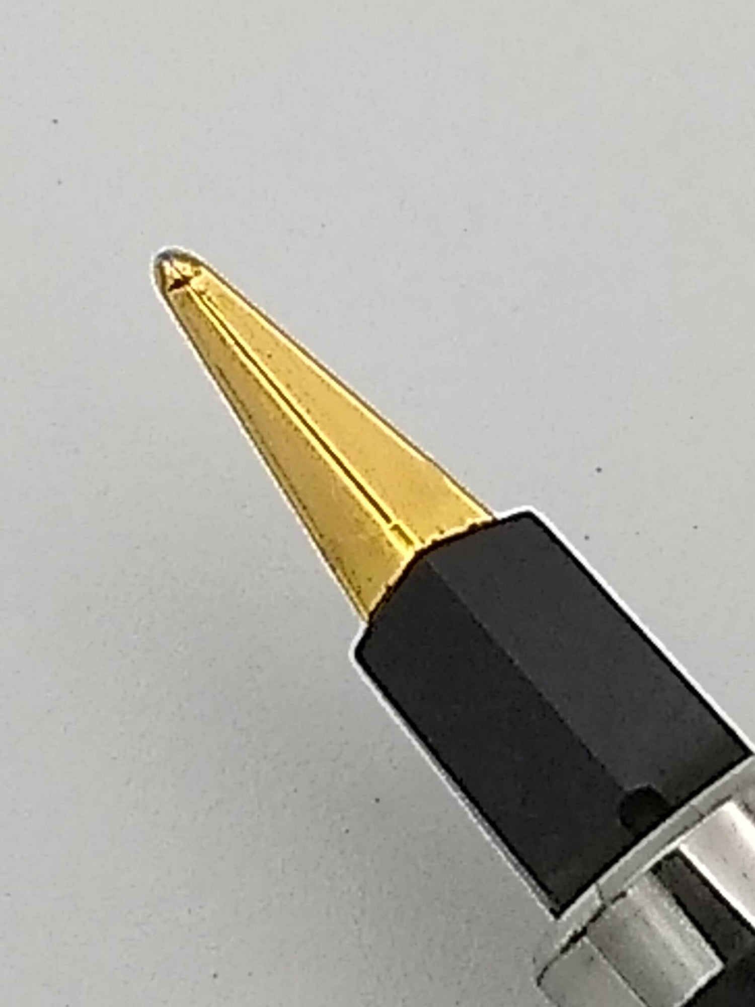 Parker Classic 180 Black - Medium Steel Nib