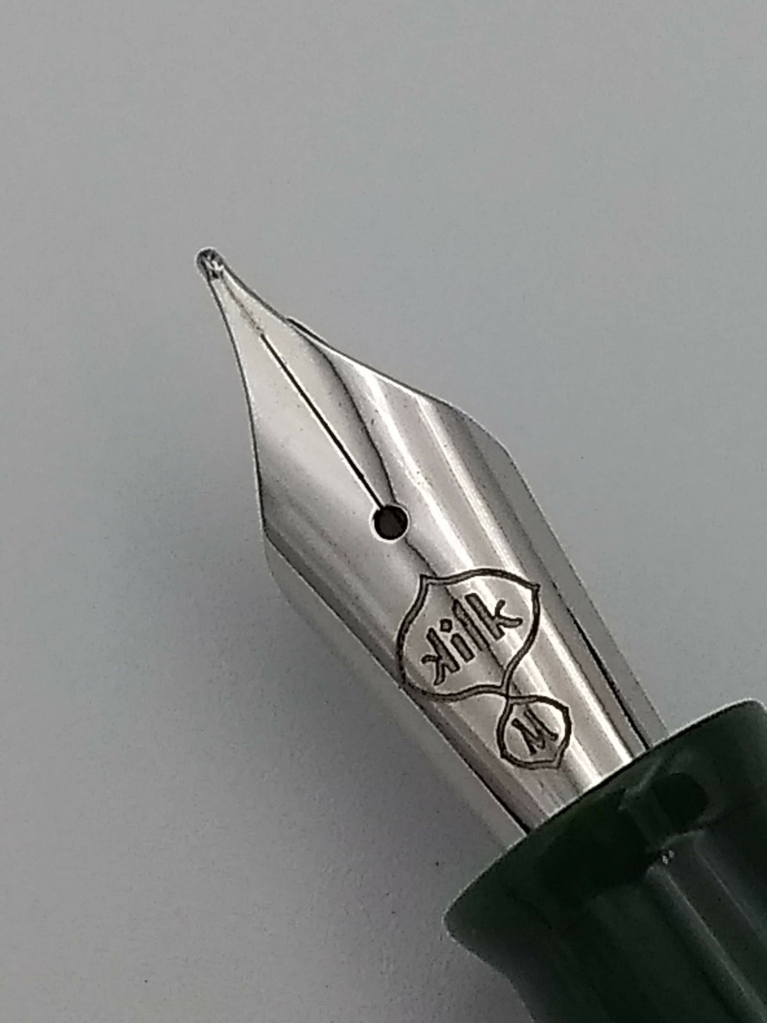 Kilk Epigram Green - Medium Steel Nib