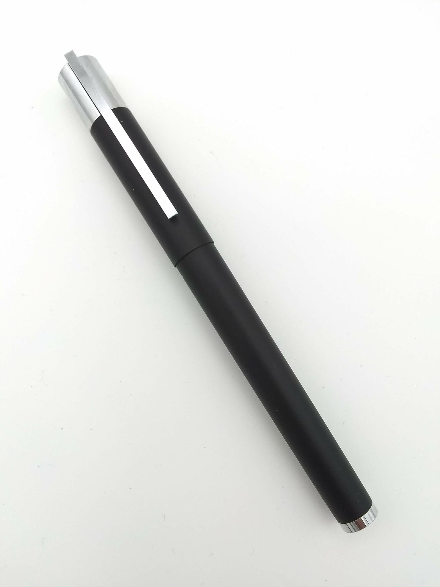 LAMY Scala Black - Fine Steel Nib