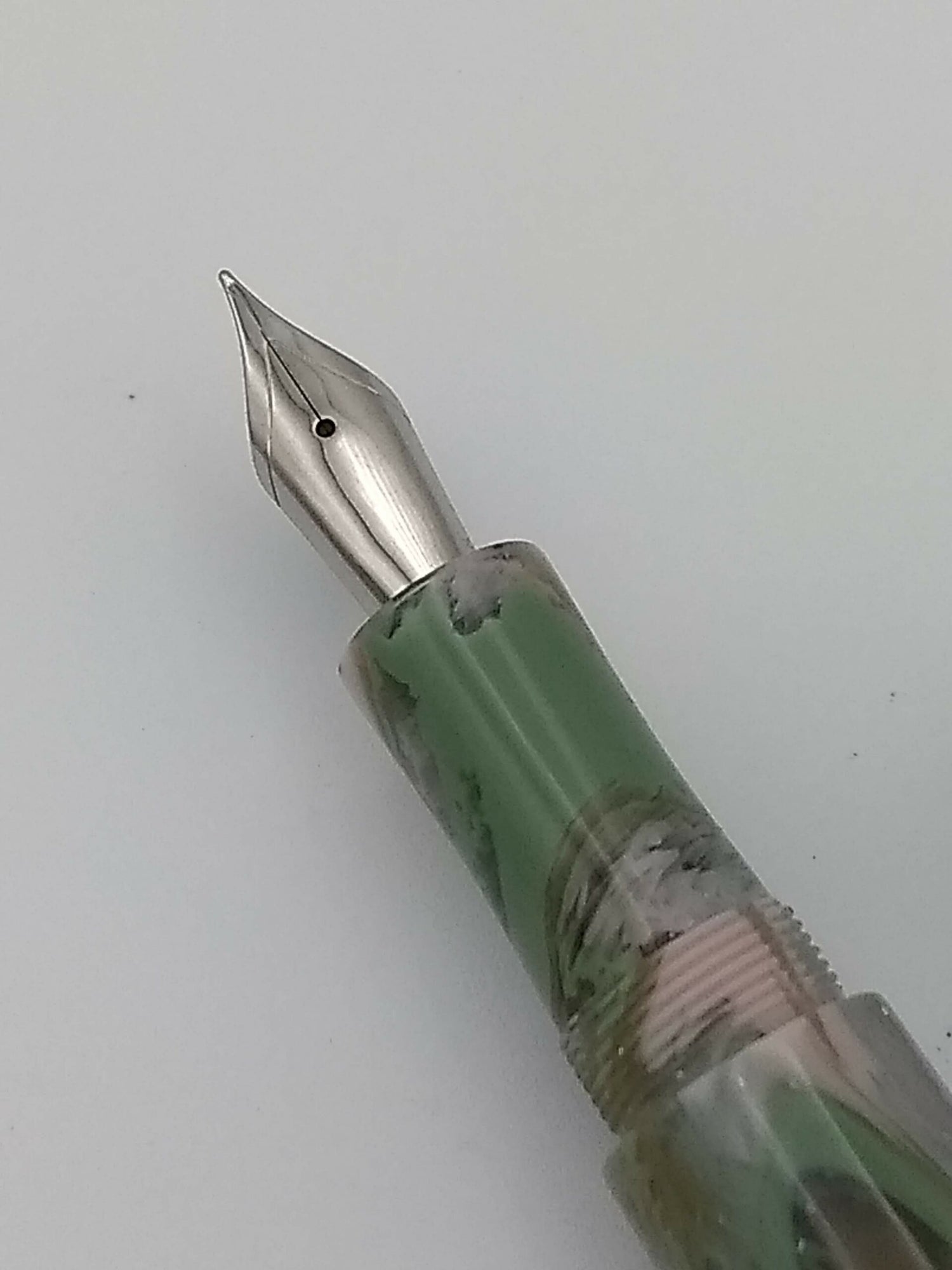 Wood Workers of North Carolina Fountain Pen Green, Brown, & Cream - Medium Steel Nib