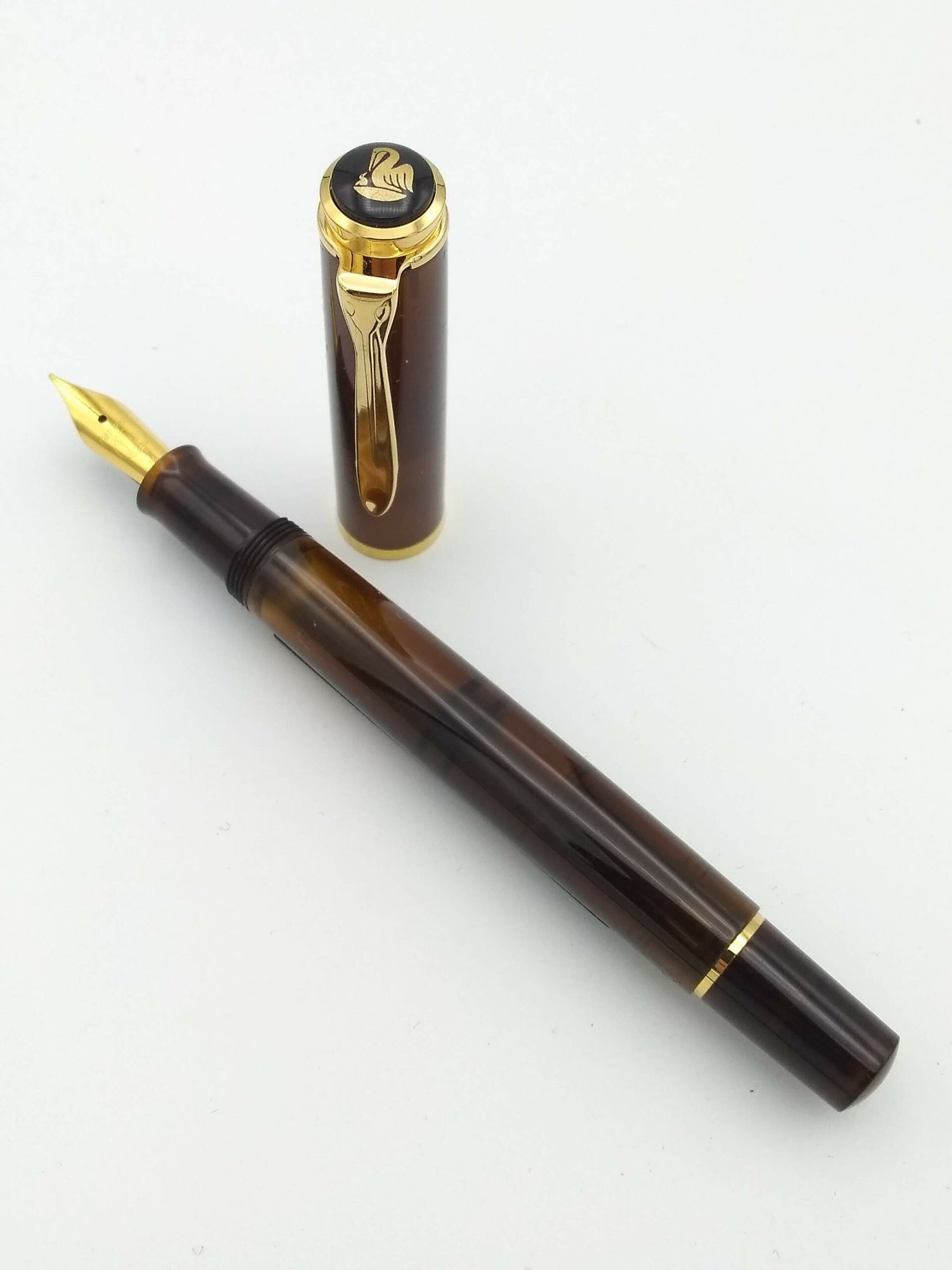 Pelikan M200 Smokey Quartz - Medium Steel Nib