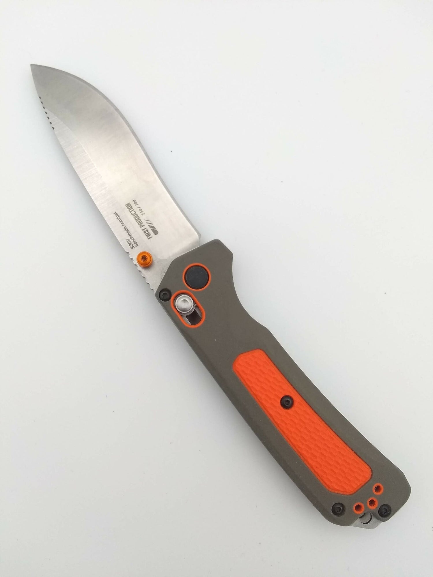 Benchmade Grizzly Ridge Axis Lock Folding Knife 1st Production