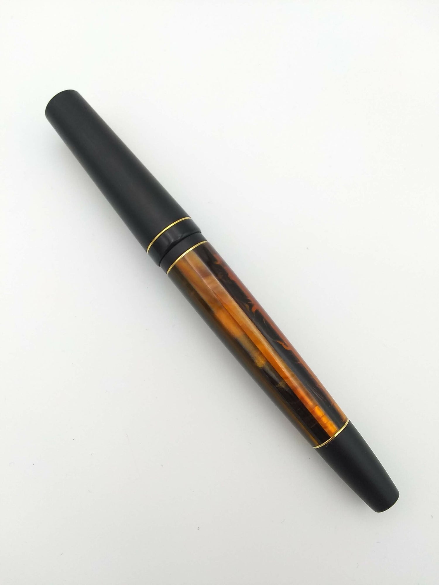 Maiora Impronte Orange & Black - Fine Penrealm CSI Steel NIb