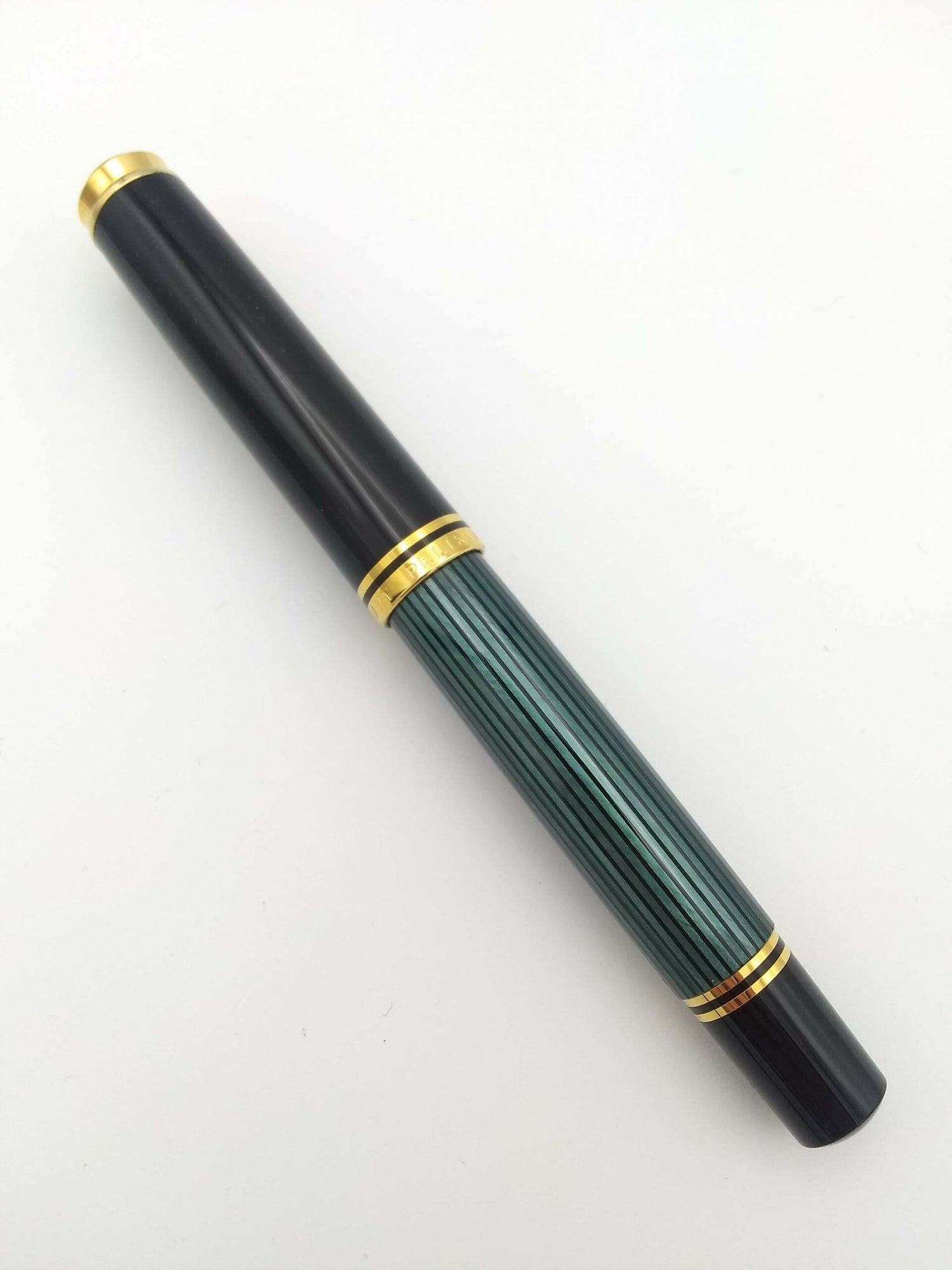 Pelikan M1000 Green Striated - 18C Double Broad Nib