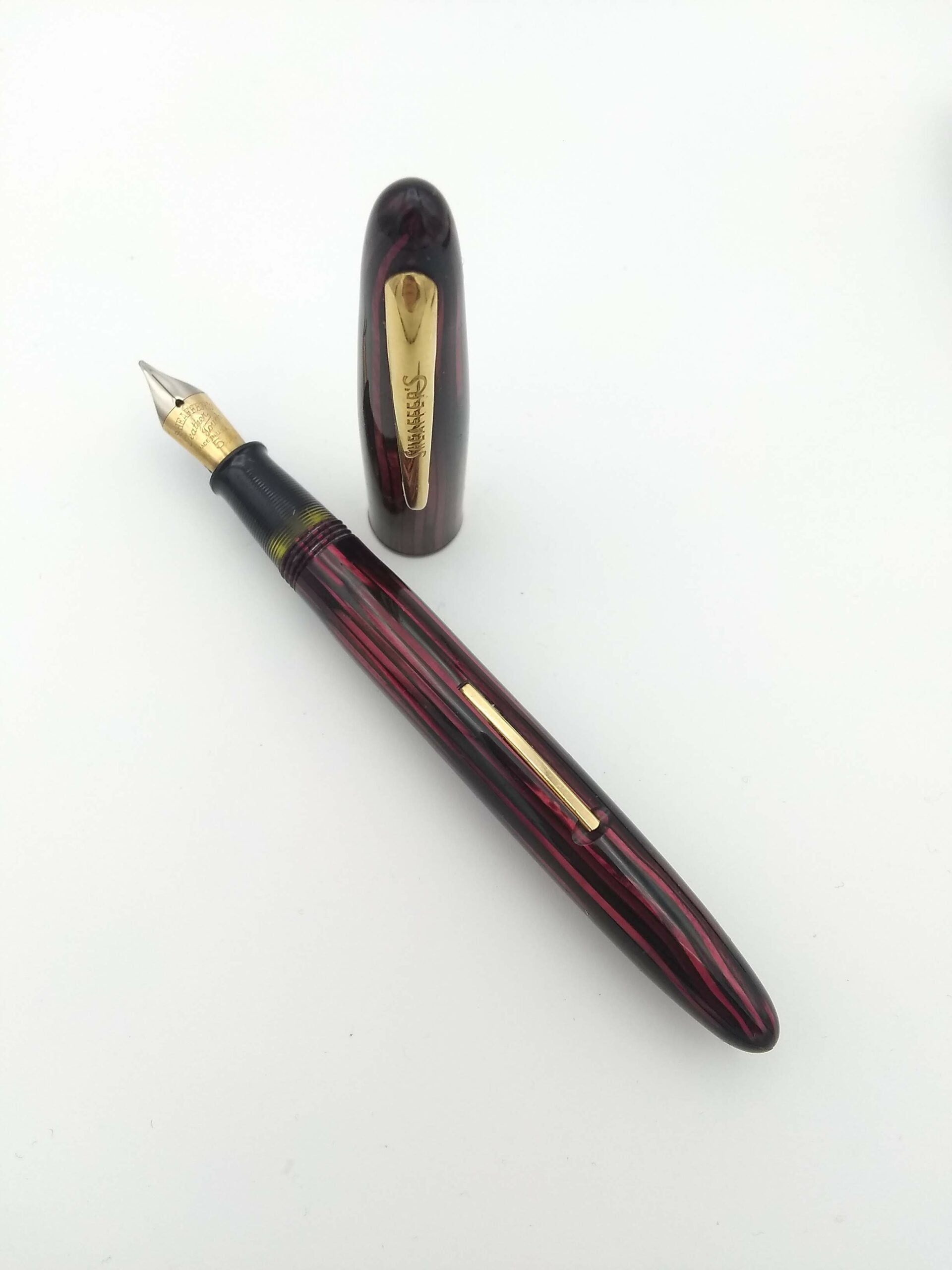 Sheaffer Balance 500 Carmine Red Striated Set - 14k Fine & Pencil