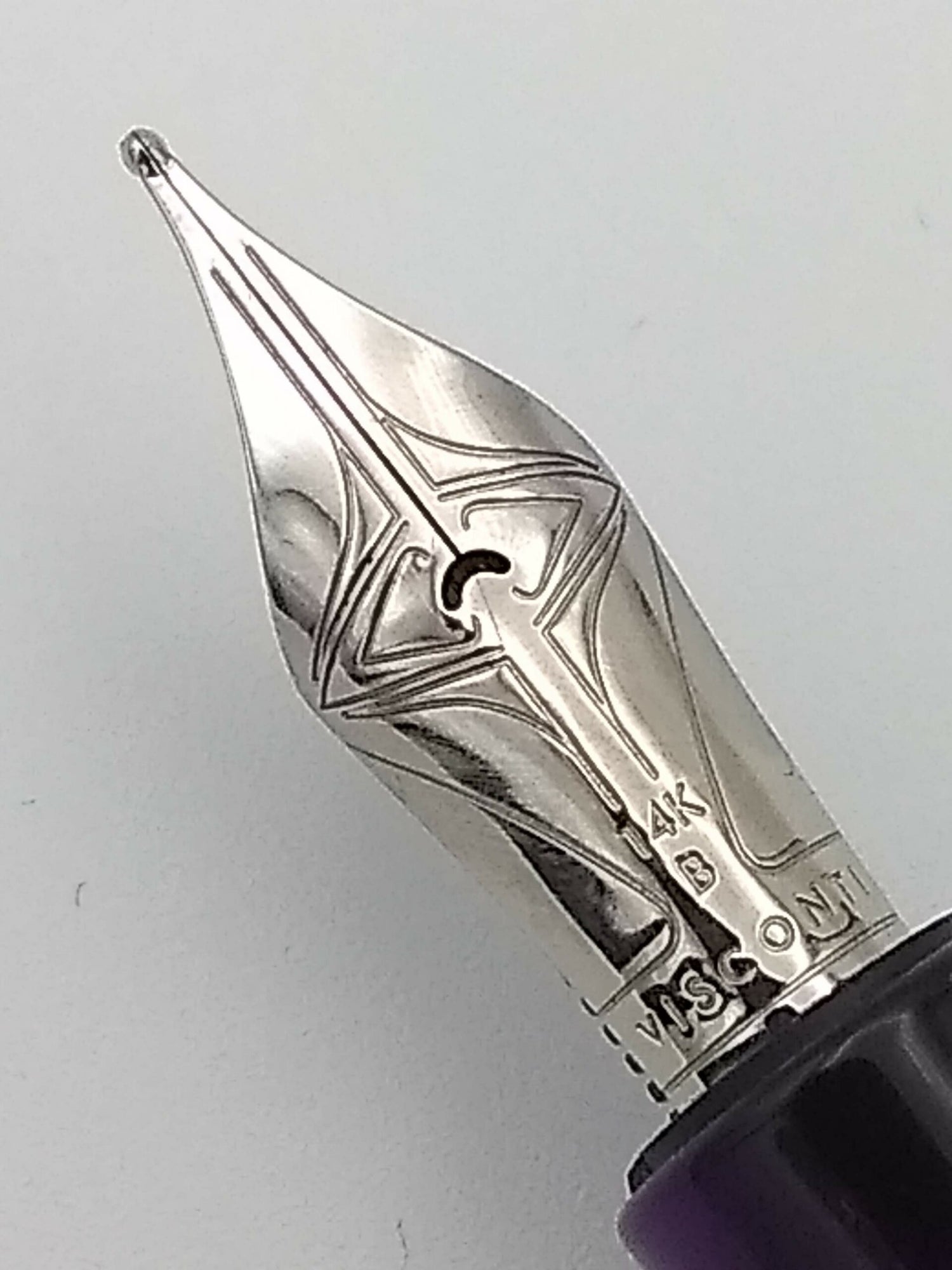 Visconti Homo Sapiens Demo Stones Amethyst Purple - 14k Broad Nib