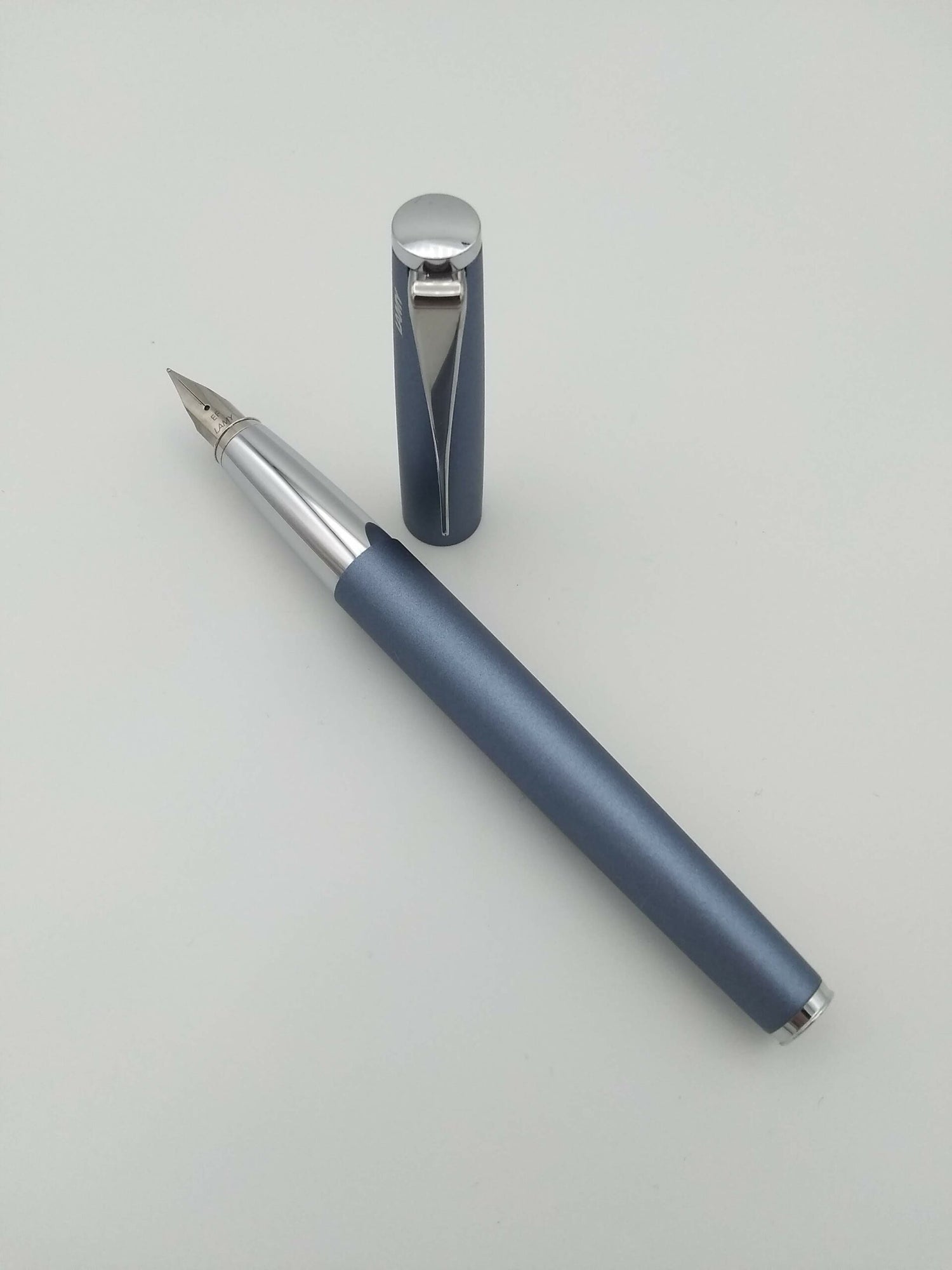 LAMY Studio Glacier Special Edition - Extra Fine Steel Nib
