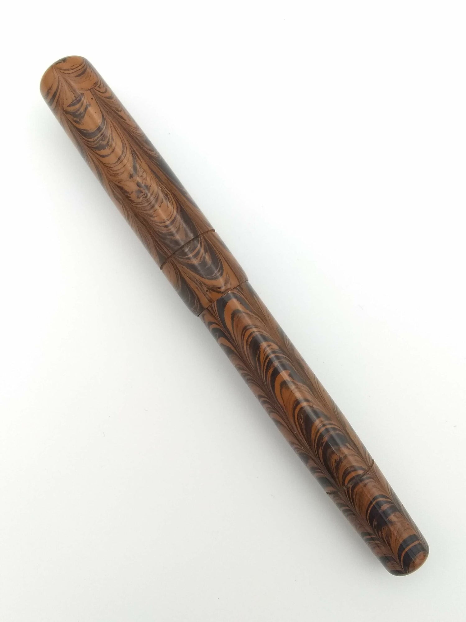 Ranga Zayanite Brown Ripple - Medium Steel Nib