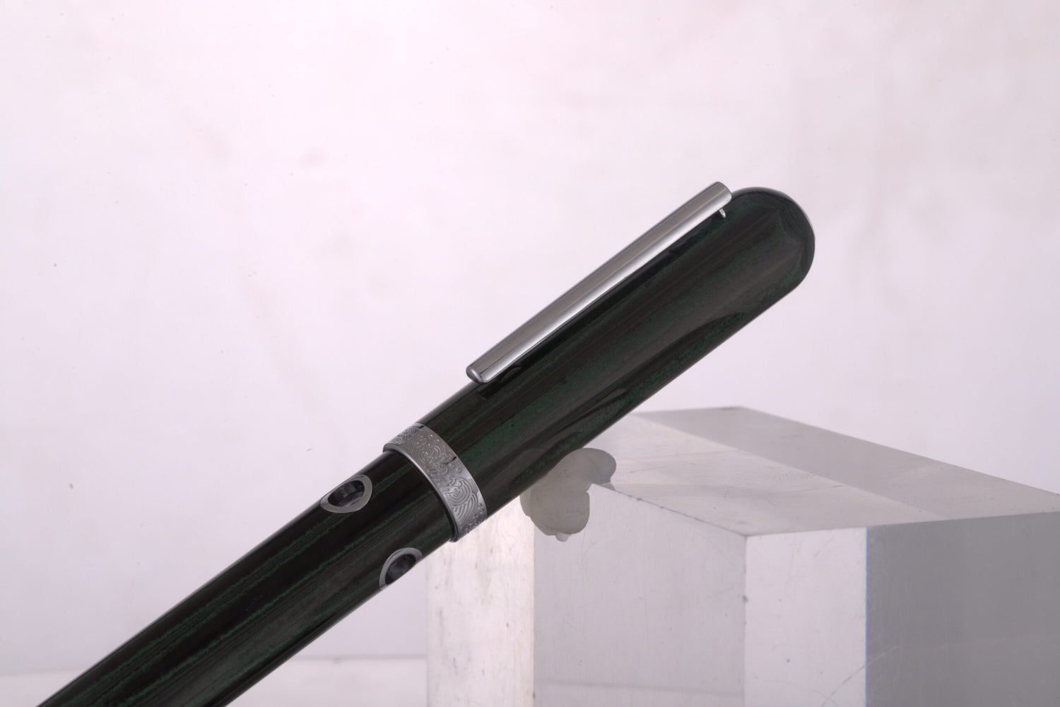 Nahvalur Nautilus Fountain Pen - Maylandia Blue