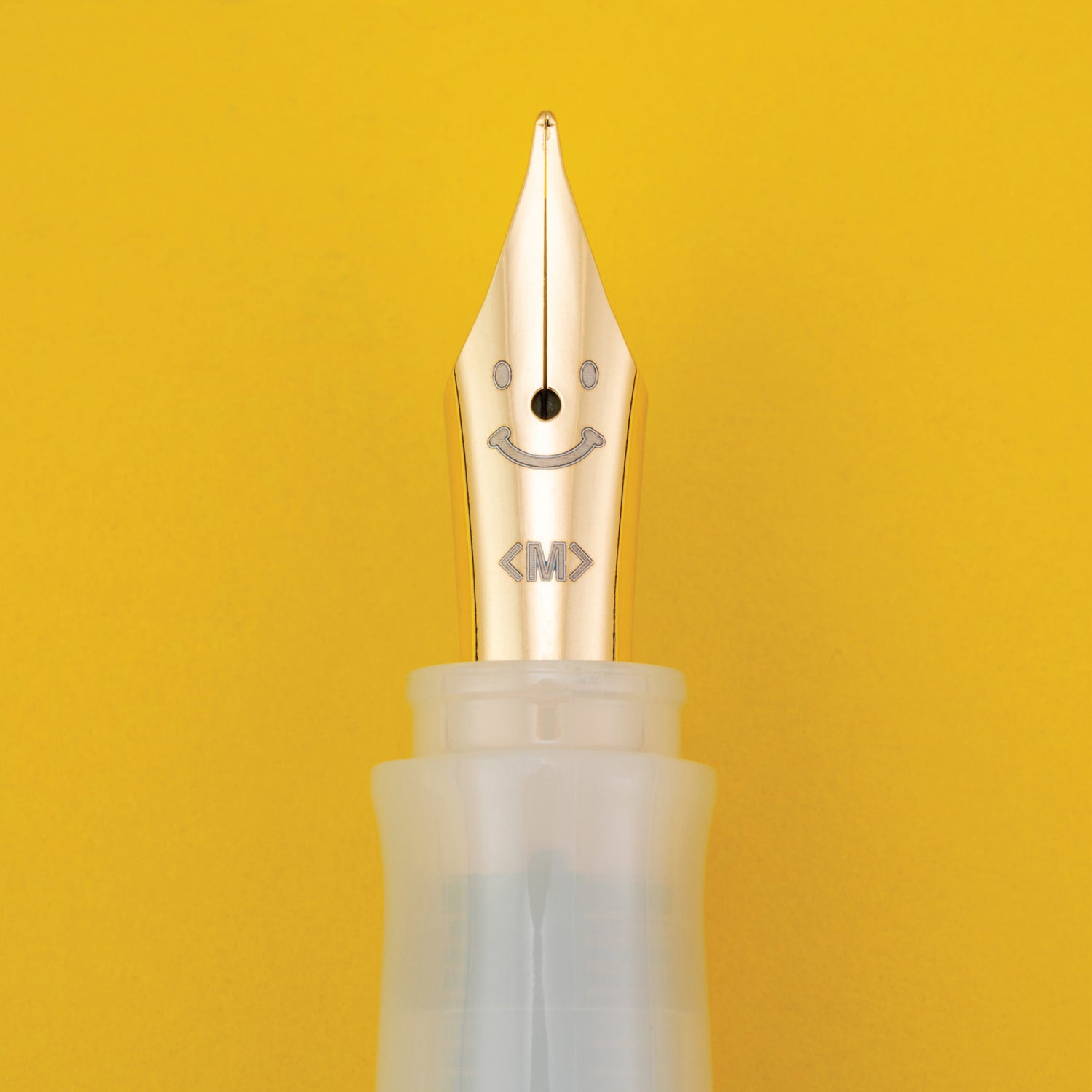 Pilot Kakuno Madoromi Fountain Pen - Cumulus White