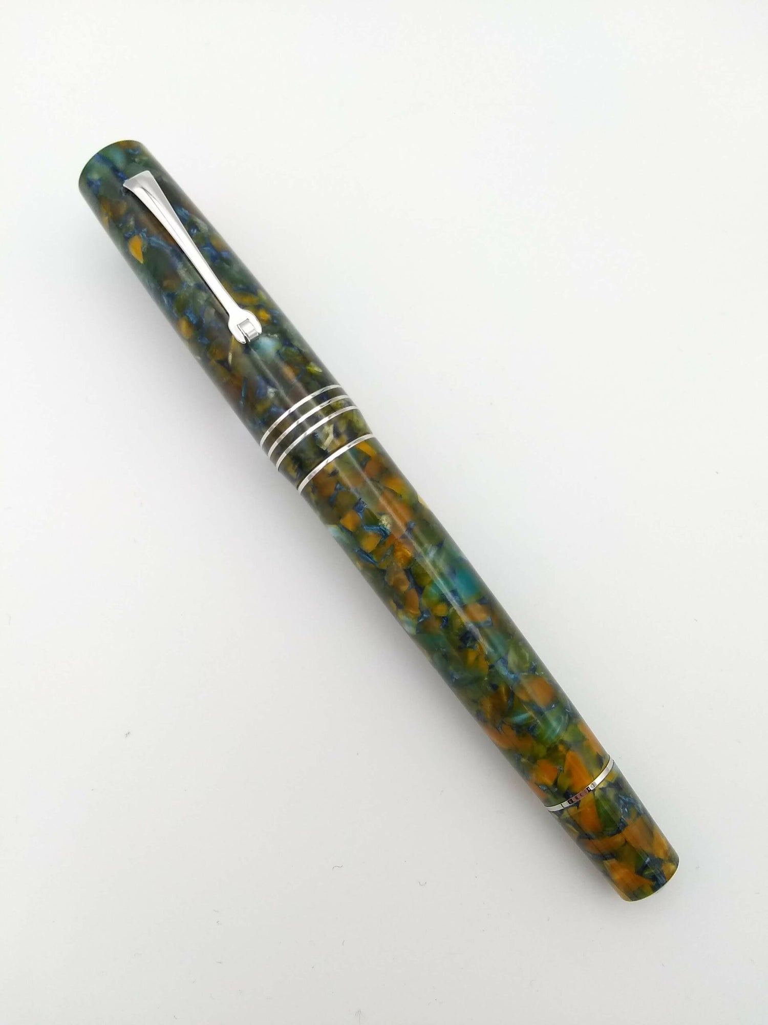 Leonardo Momento Zero Grande Girasole(Sunflower) - Broad Steel Nib