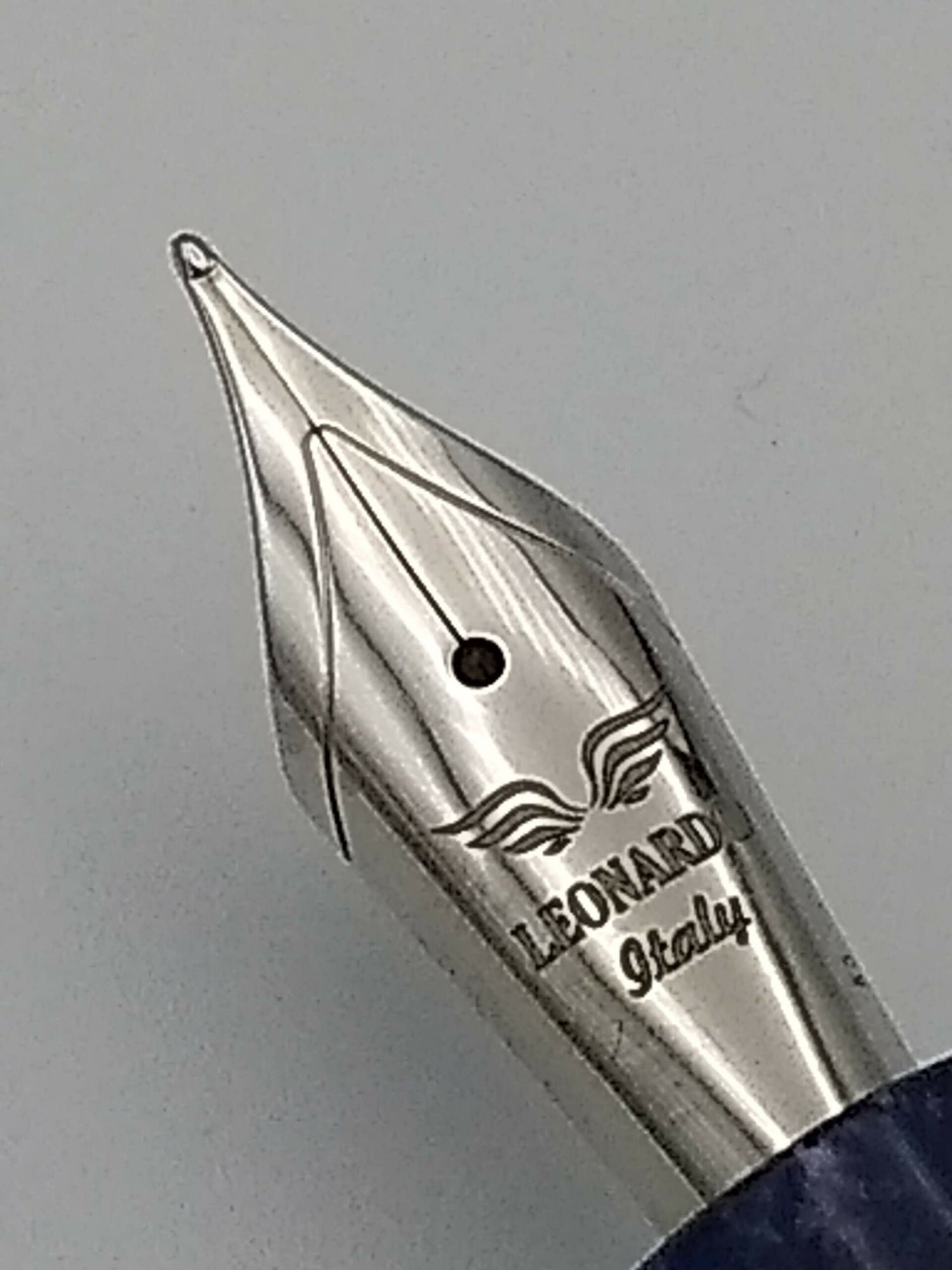 Leonardo X Stilo&Stile Momento Zero Nebula LE 30/60 - Medium Steel Nib