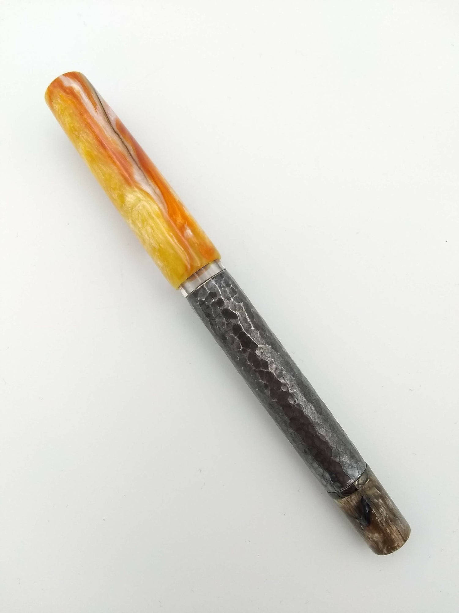 Nahvalur 365 Series 2023 LE Obsidian Pumpkin - Medium Steel Nib