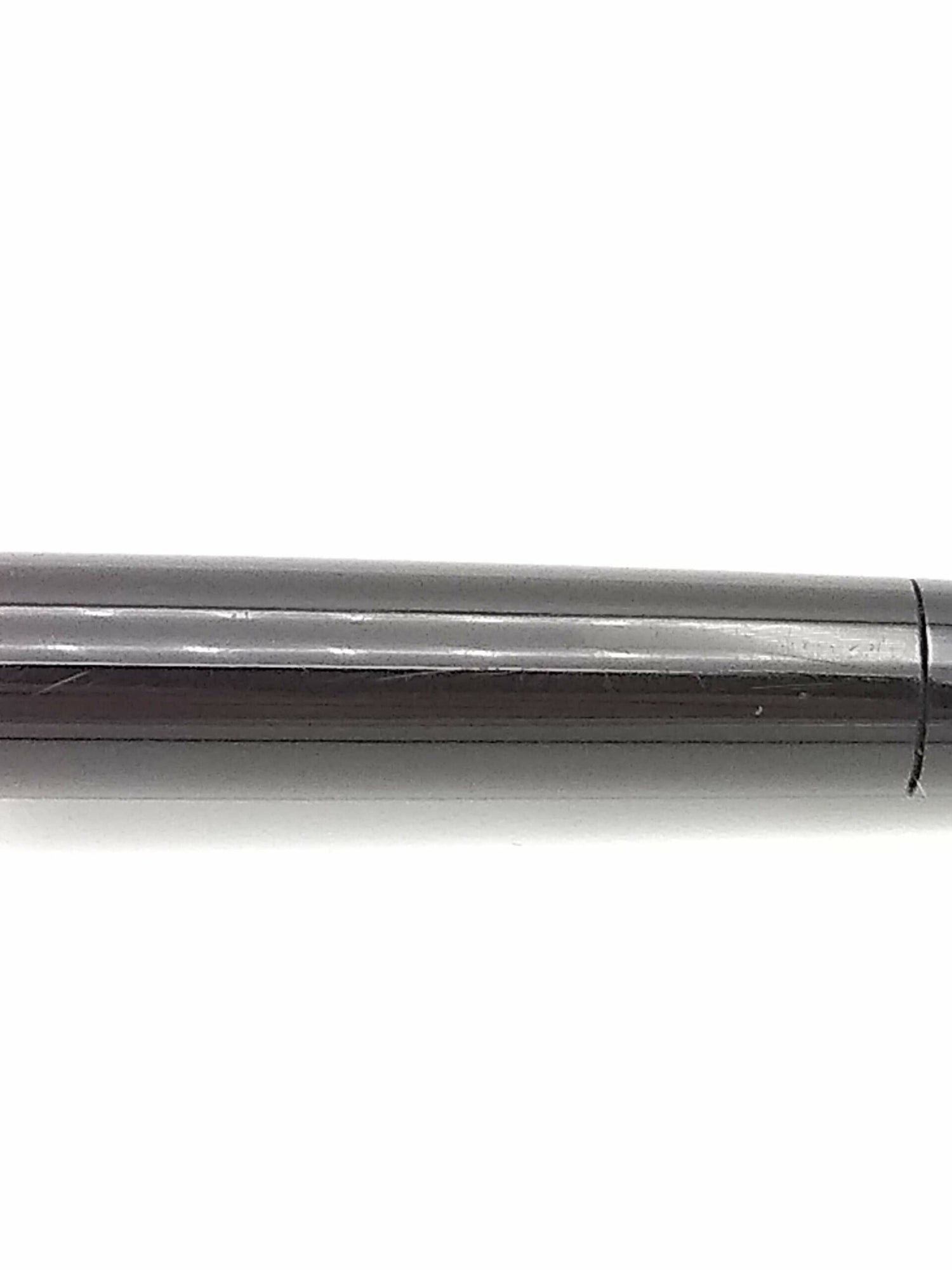 Pelikan 20 Silvexa Black & Silver - 14k Medium Nib