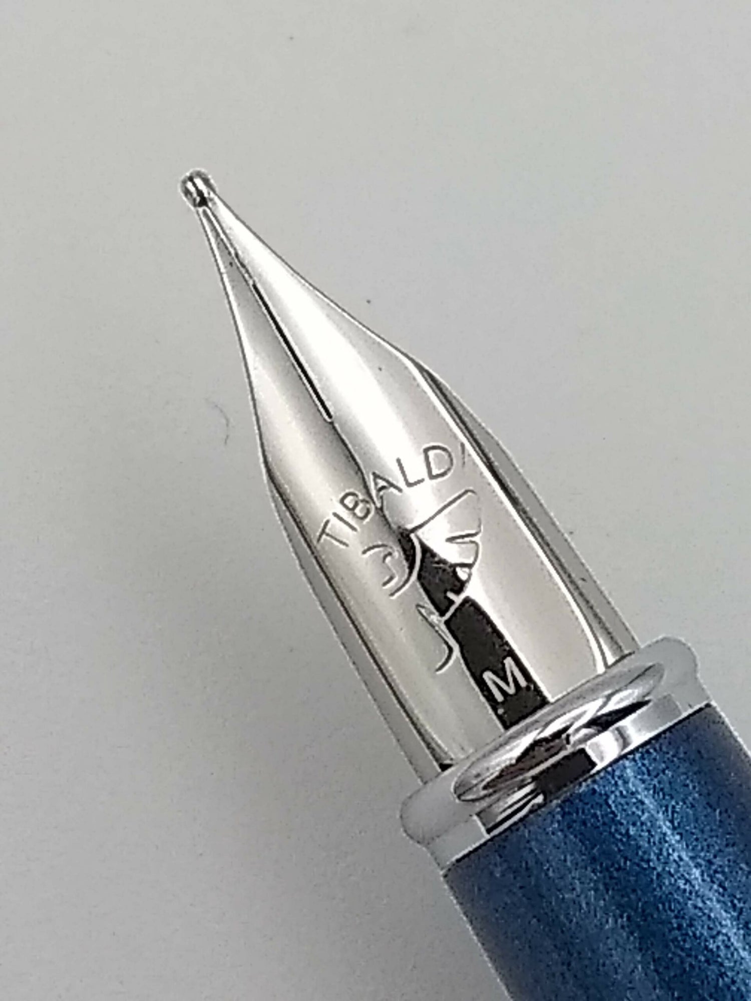 Tibaldi by Montegrappa D26 Shiny Blue - Medium Steel Nib