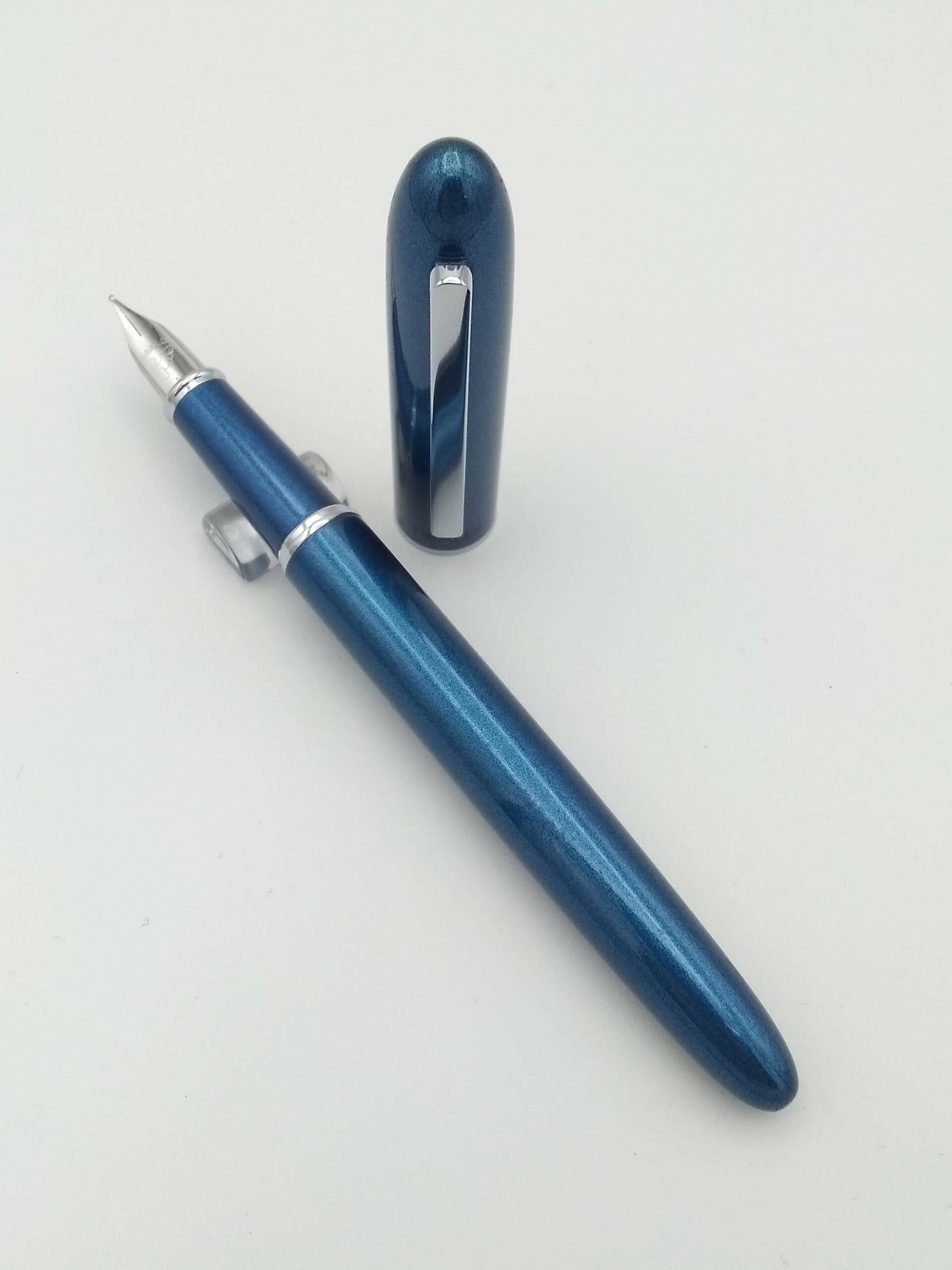 Tibaldi by Montegrappa D26 Shiny Blue - Medium Steel Nib