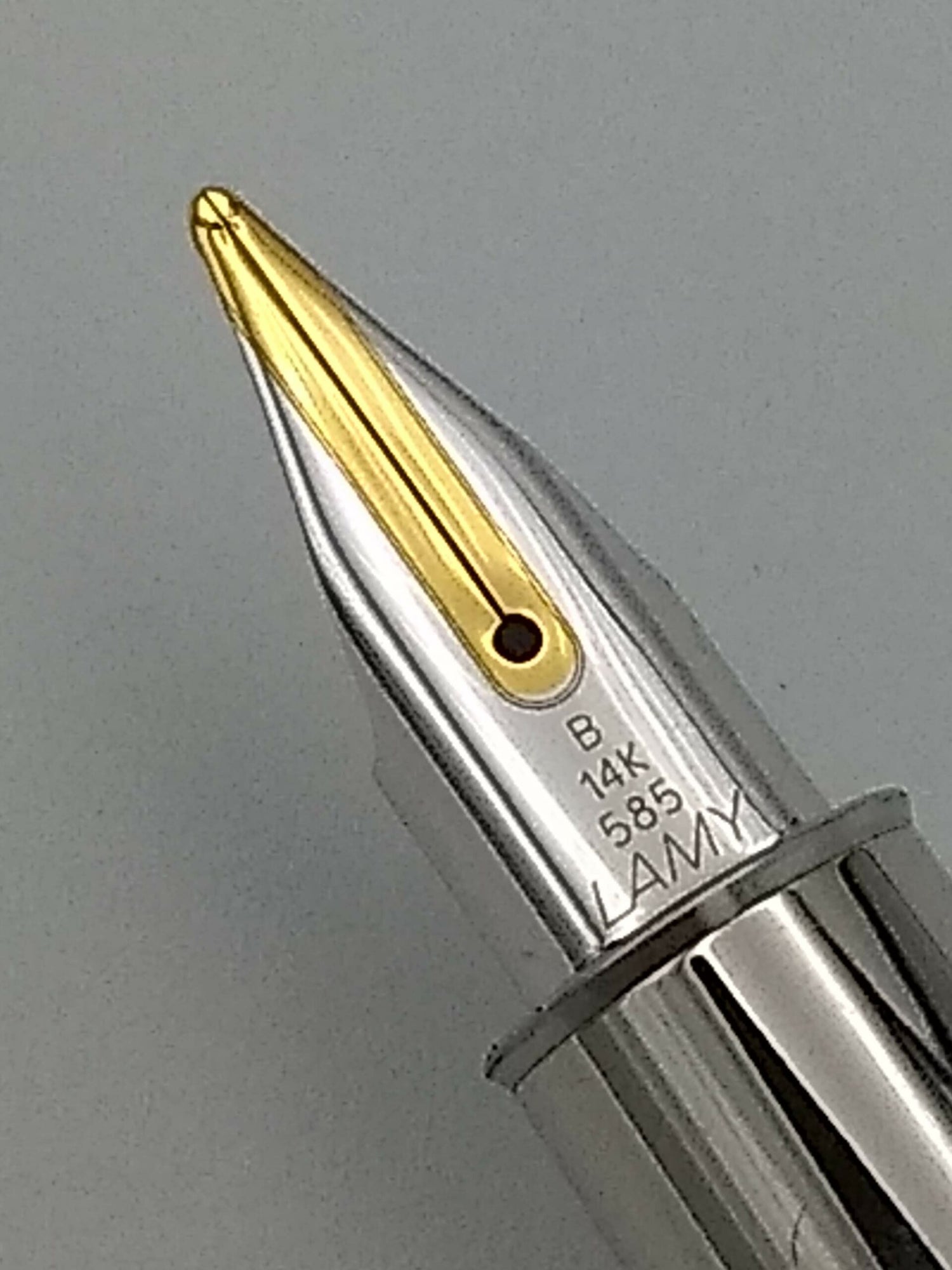 LAMY Scala Majestic Jade LE 409/1500 - 14k Broad Nib