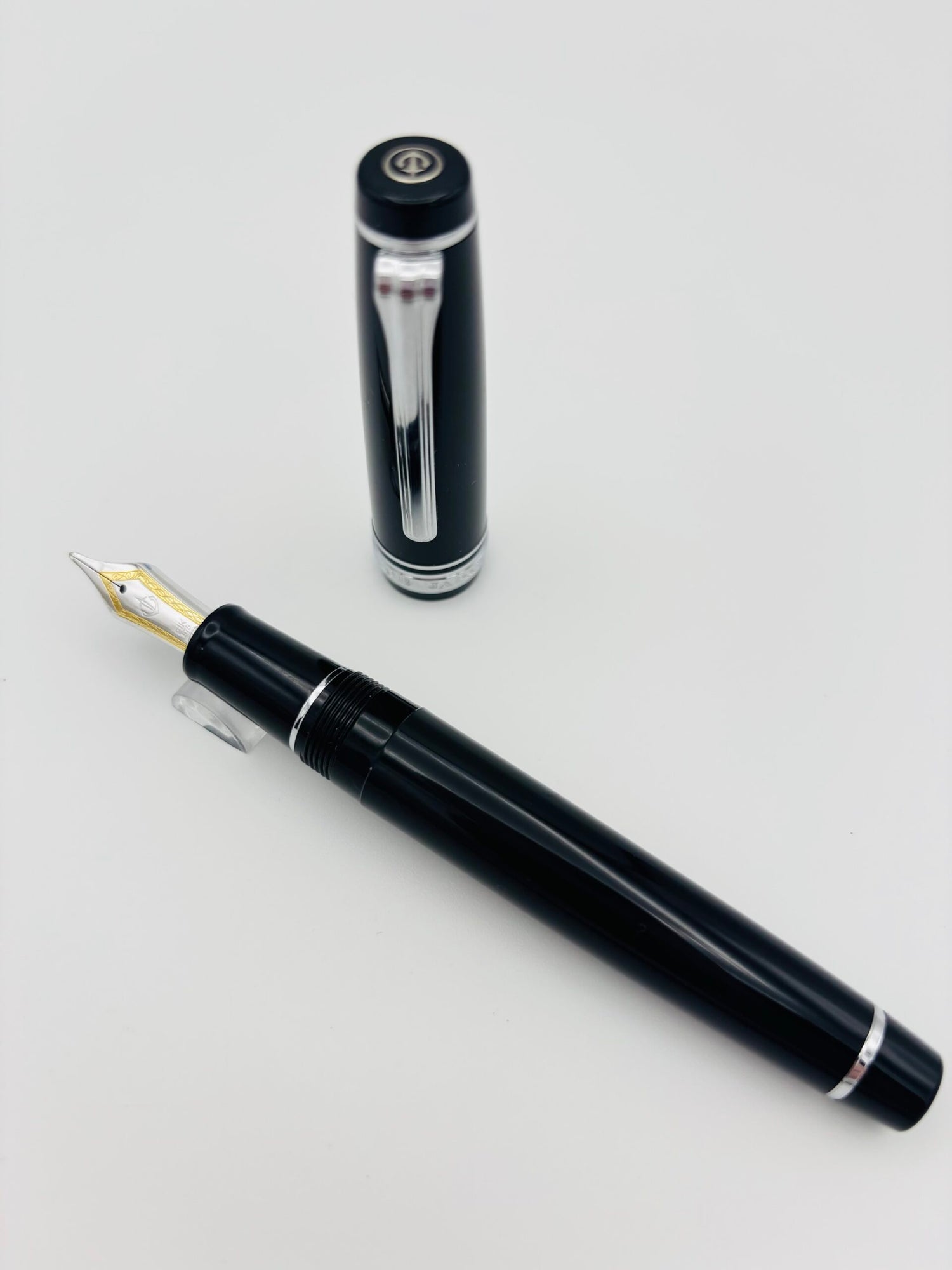 Sailor Pro Gear Black - 21k Zoom Tanto Nib