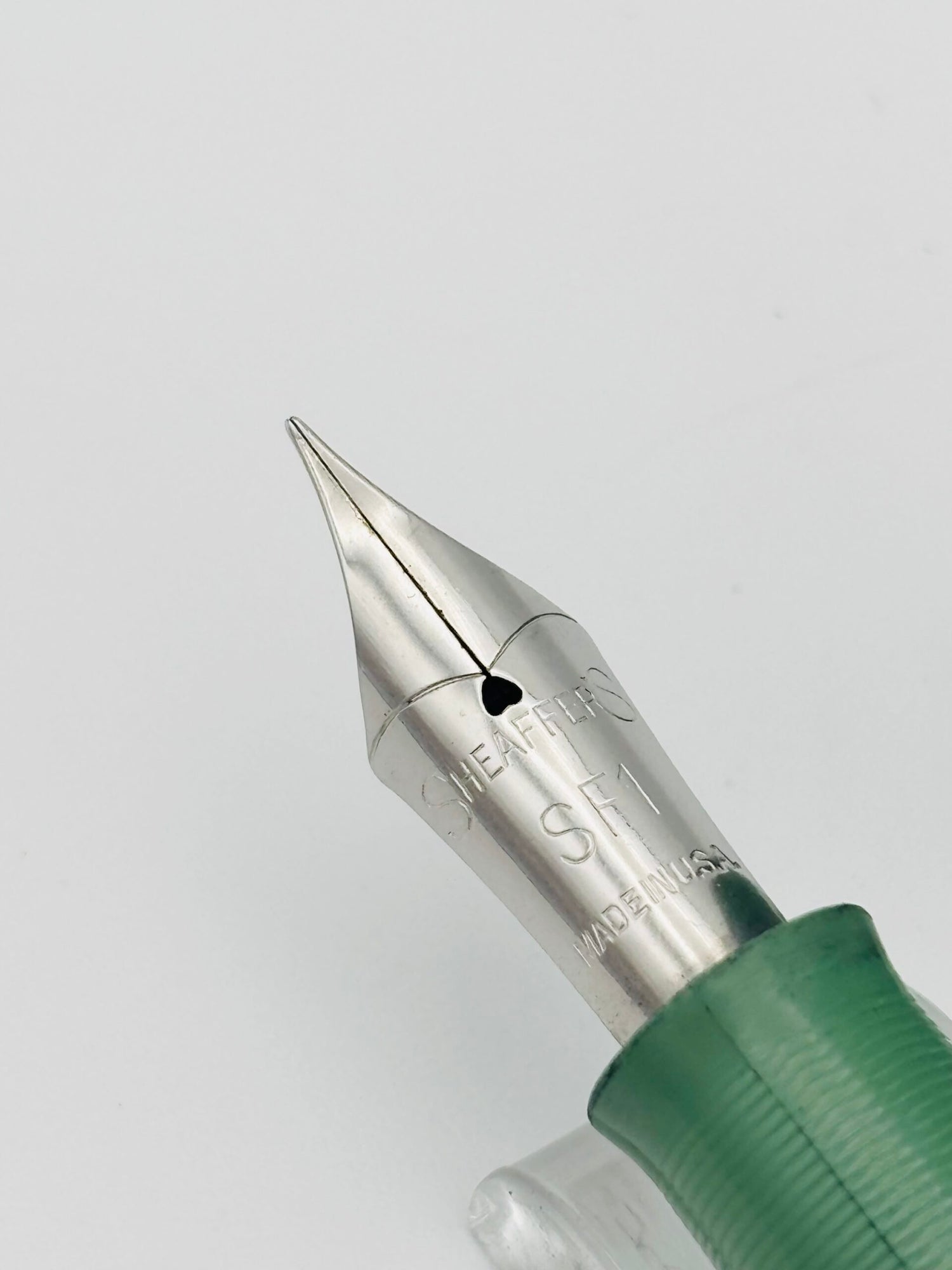 Sheaffer Tip Dip Cadet Green - Soft Fine Nib