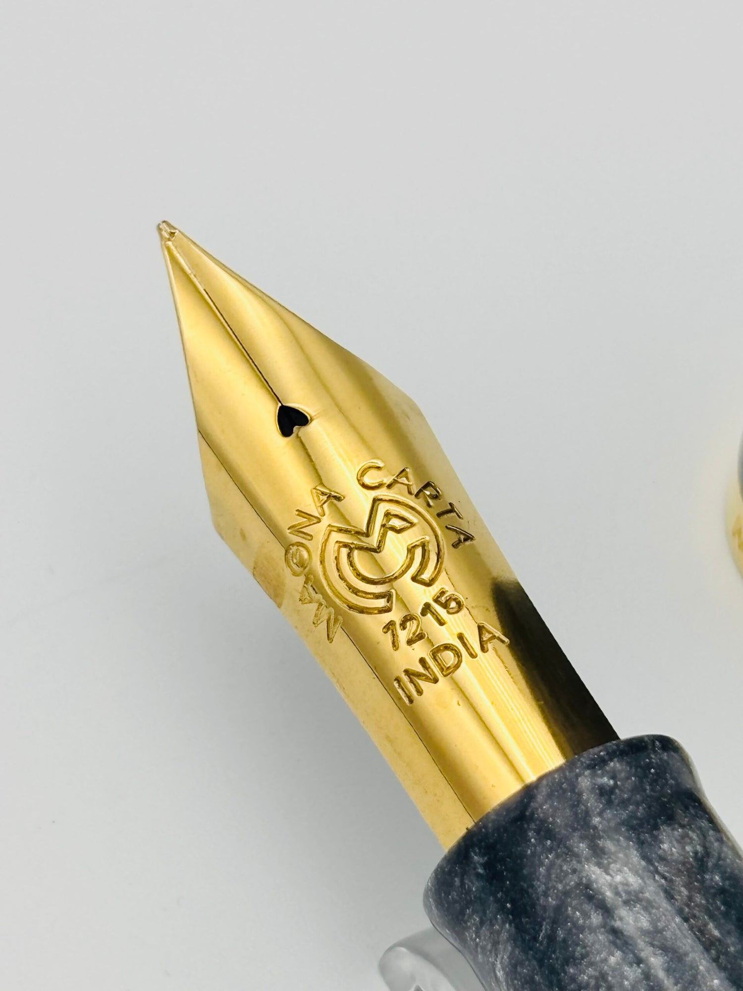 Magna Carta Mag 1000 - Broad Steel Nib