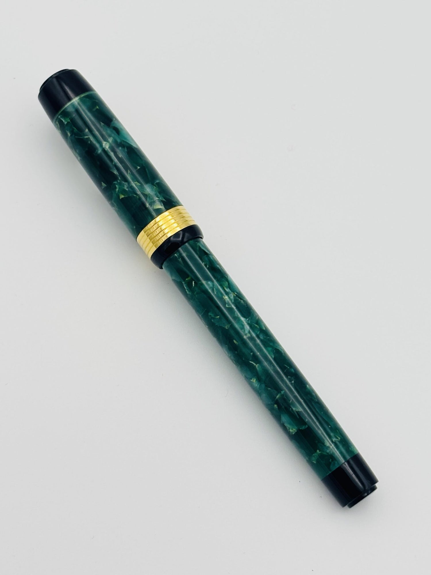 Bexley Patriarch Green - Broad Steel Nib
