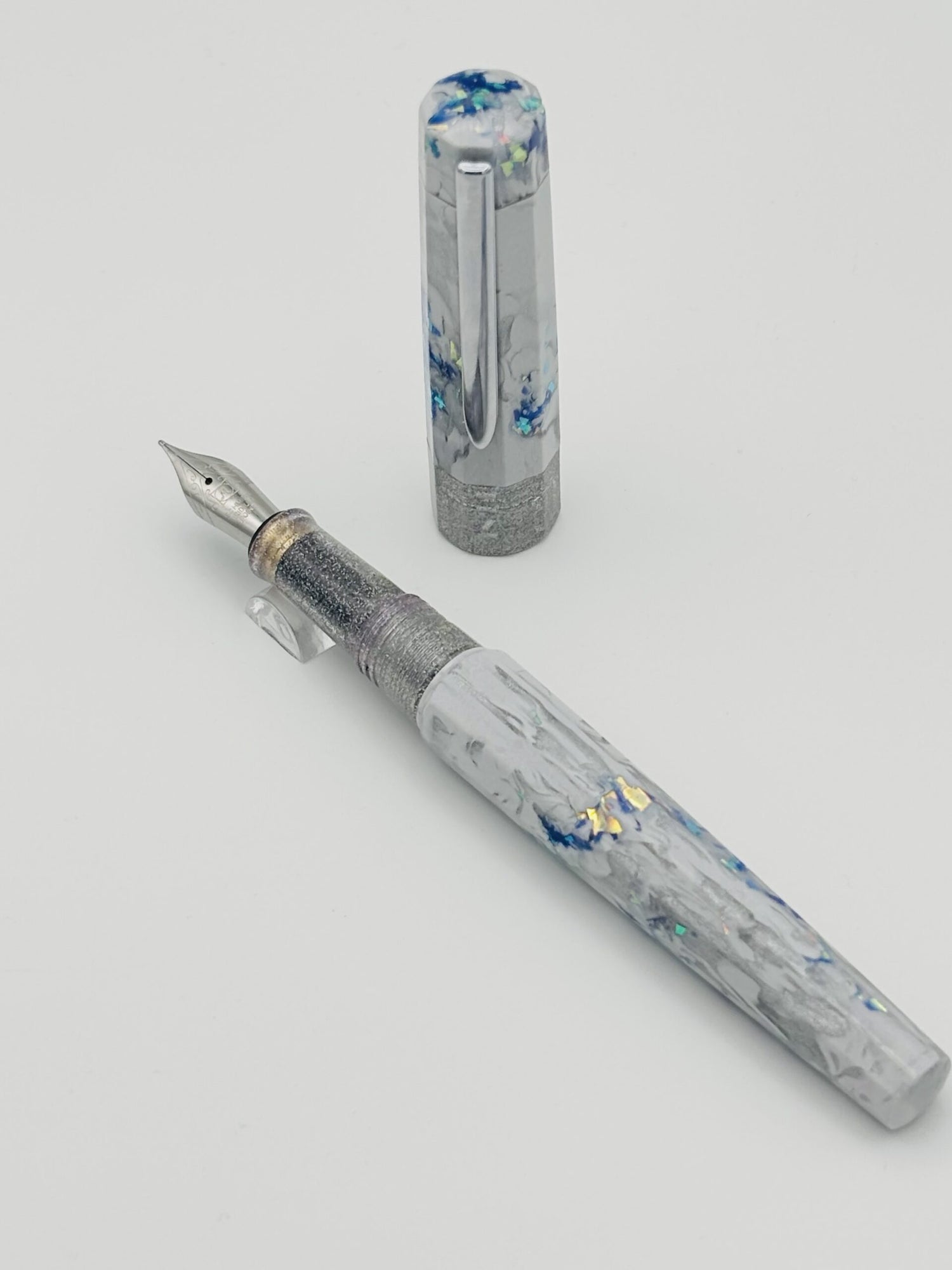 Benu Euphoria Millenium Atlas - Medium Steel Nib