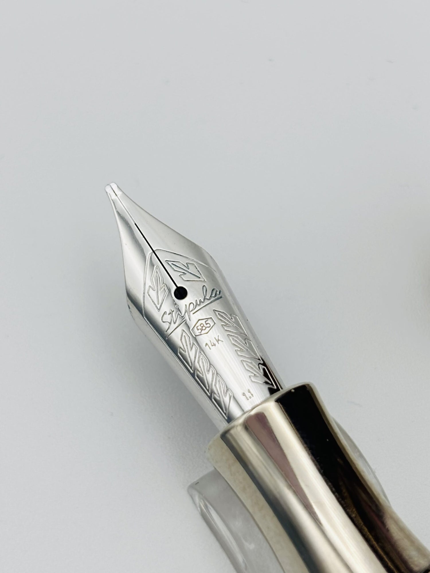 Stipula Ventidue 22 - 14k 1.1 Stub Nib