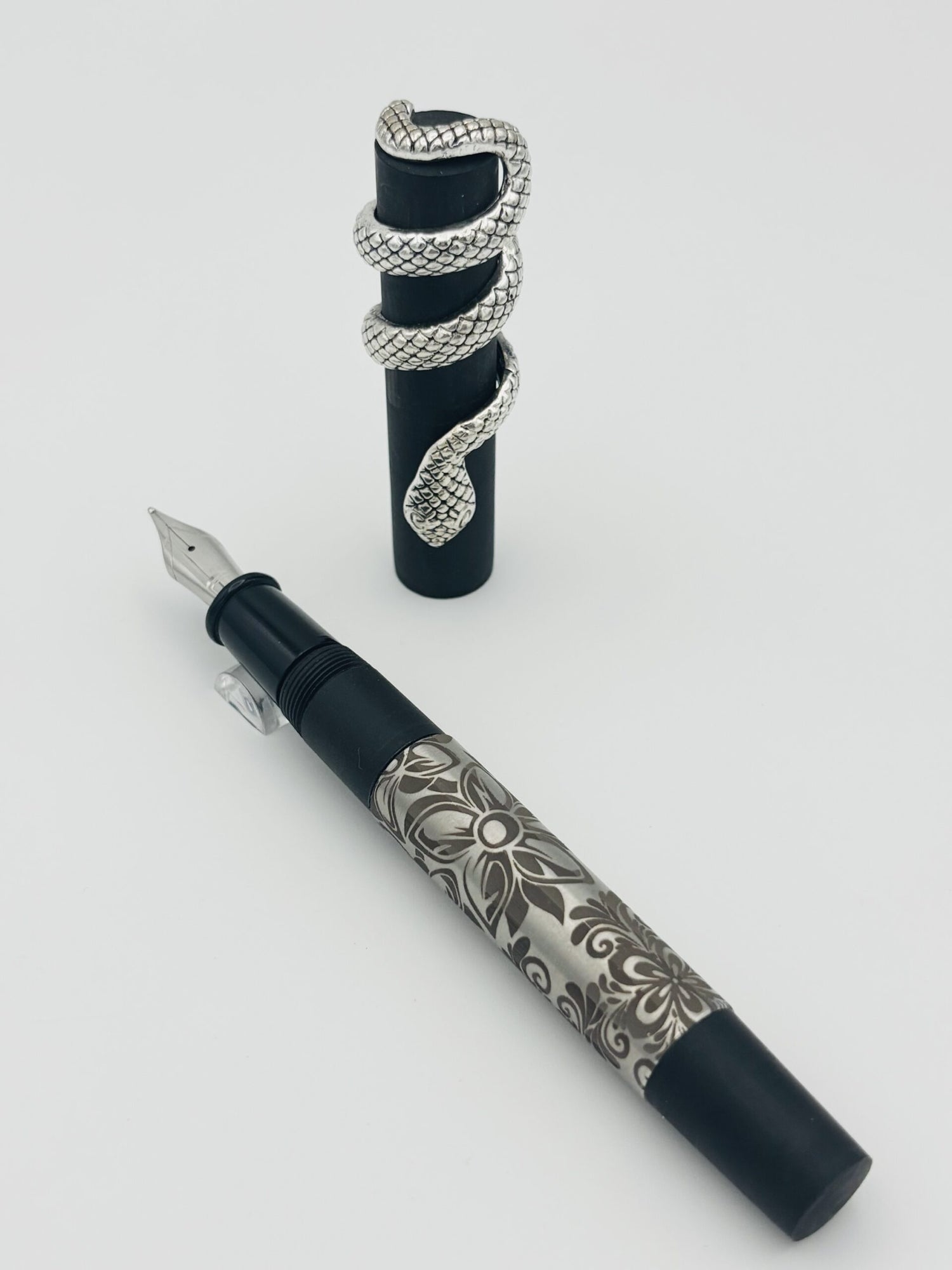 Bexley Prototype Snake Overlay - Broad Steel Nib