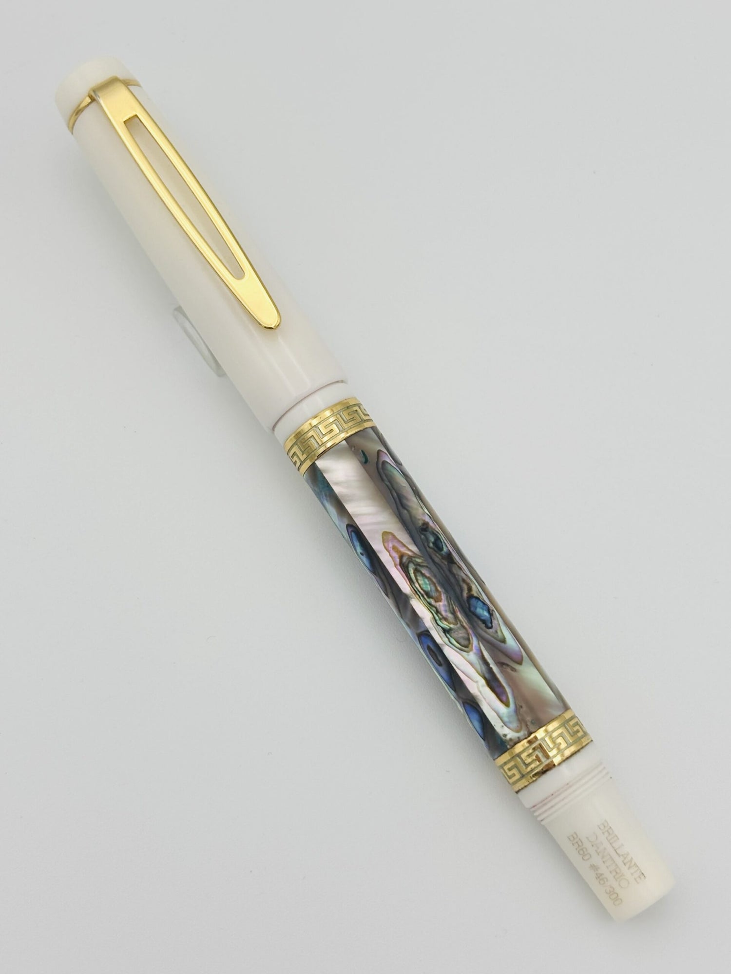 Danitrio Brilliante White LE 46/300 - Medium Steel Nib