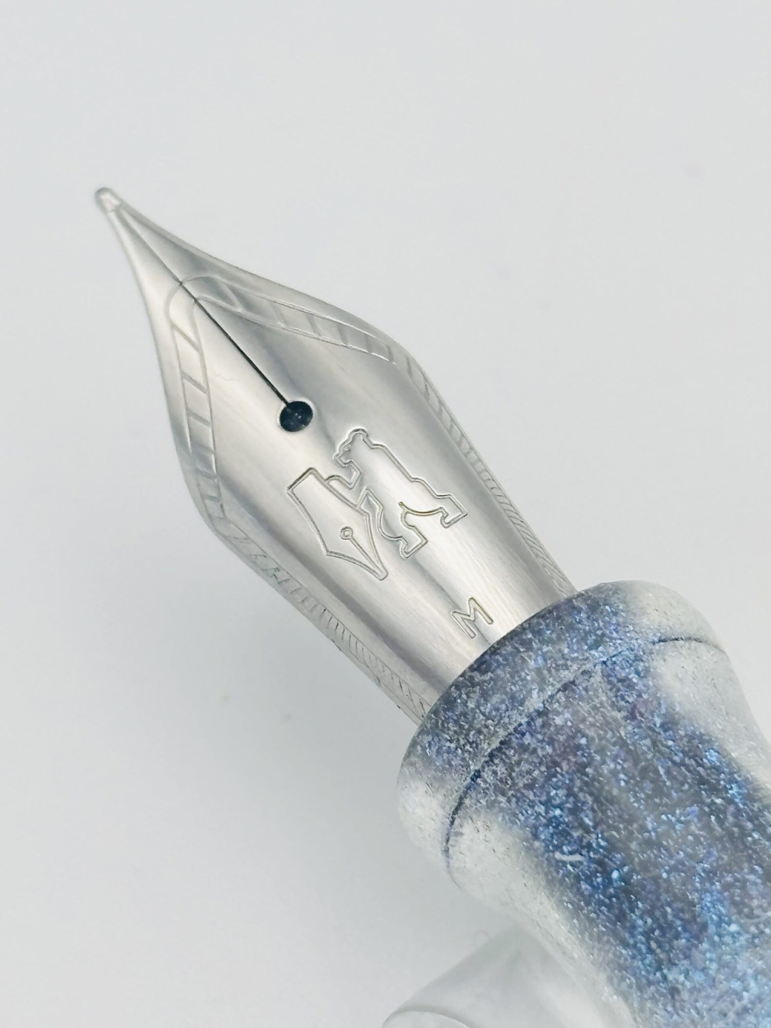 Custom Pen Clear Sparkly - Medium Steel Nib