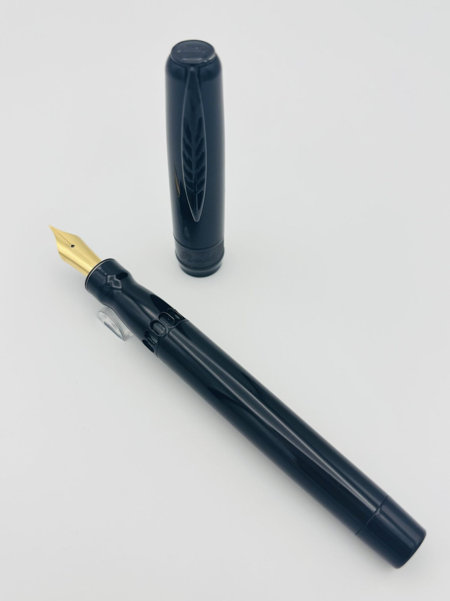 Pineider La Grande Bellezza Rocco - Medium Steel Nib