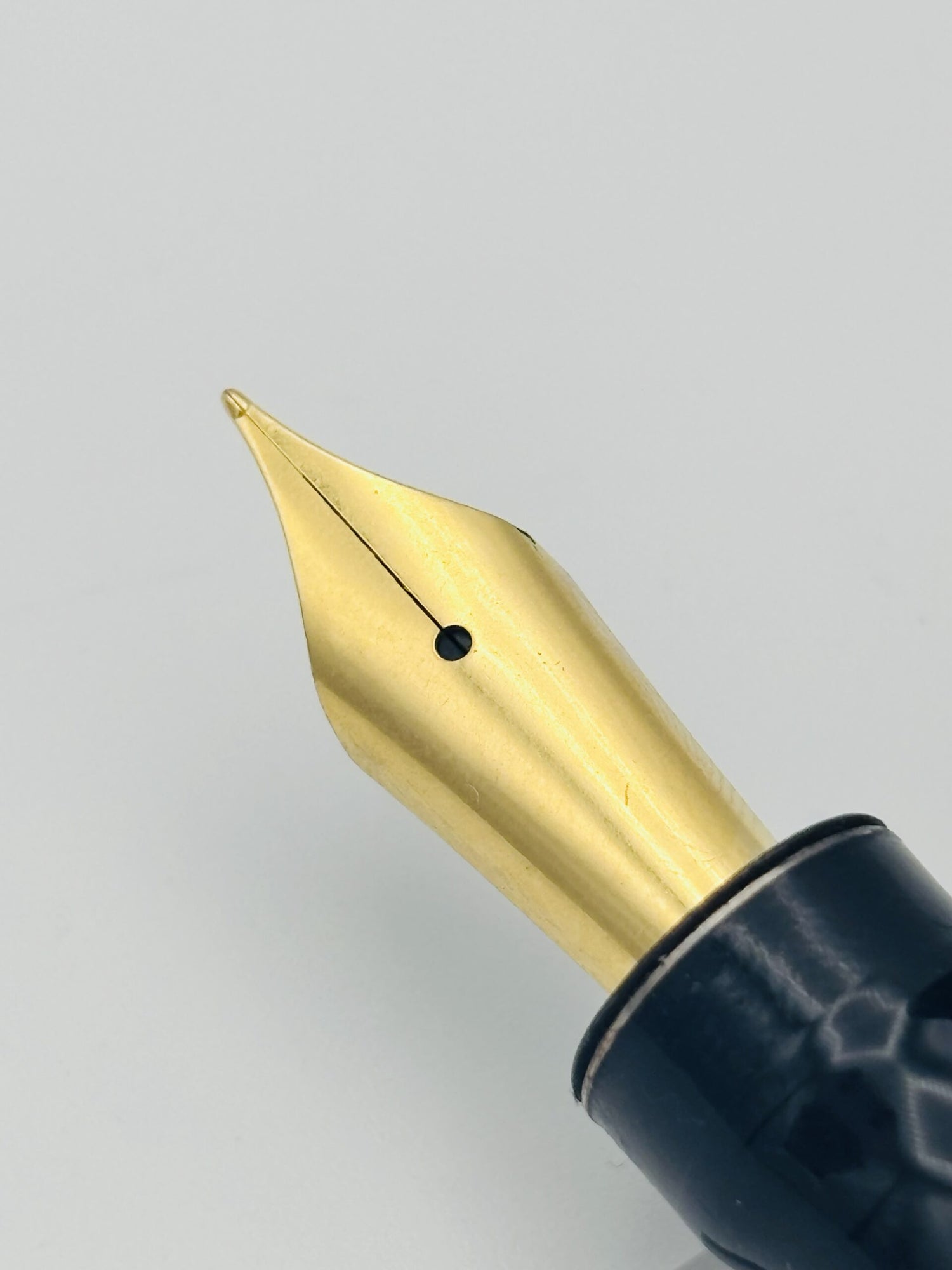 Pineider La Grande Bellezza Rocco - Medium Steel Nib
