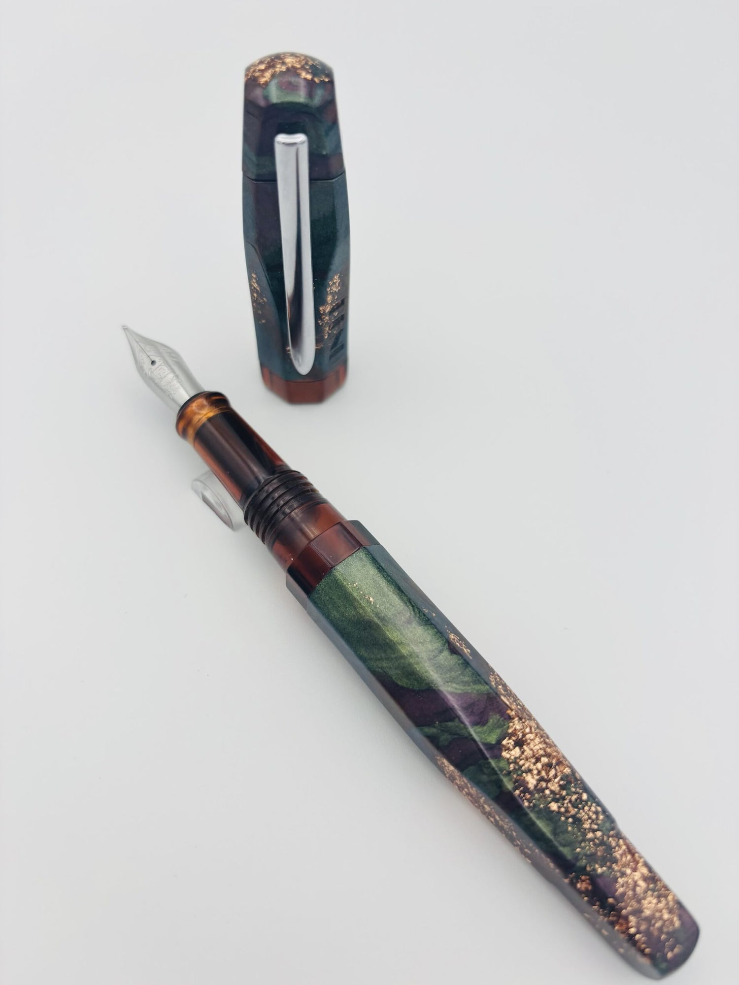 Benu AstroGem Midas - Broad Steel Nib