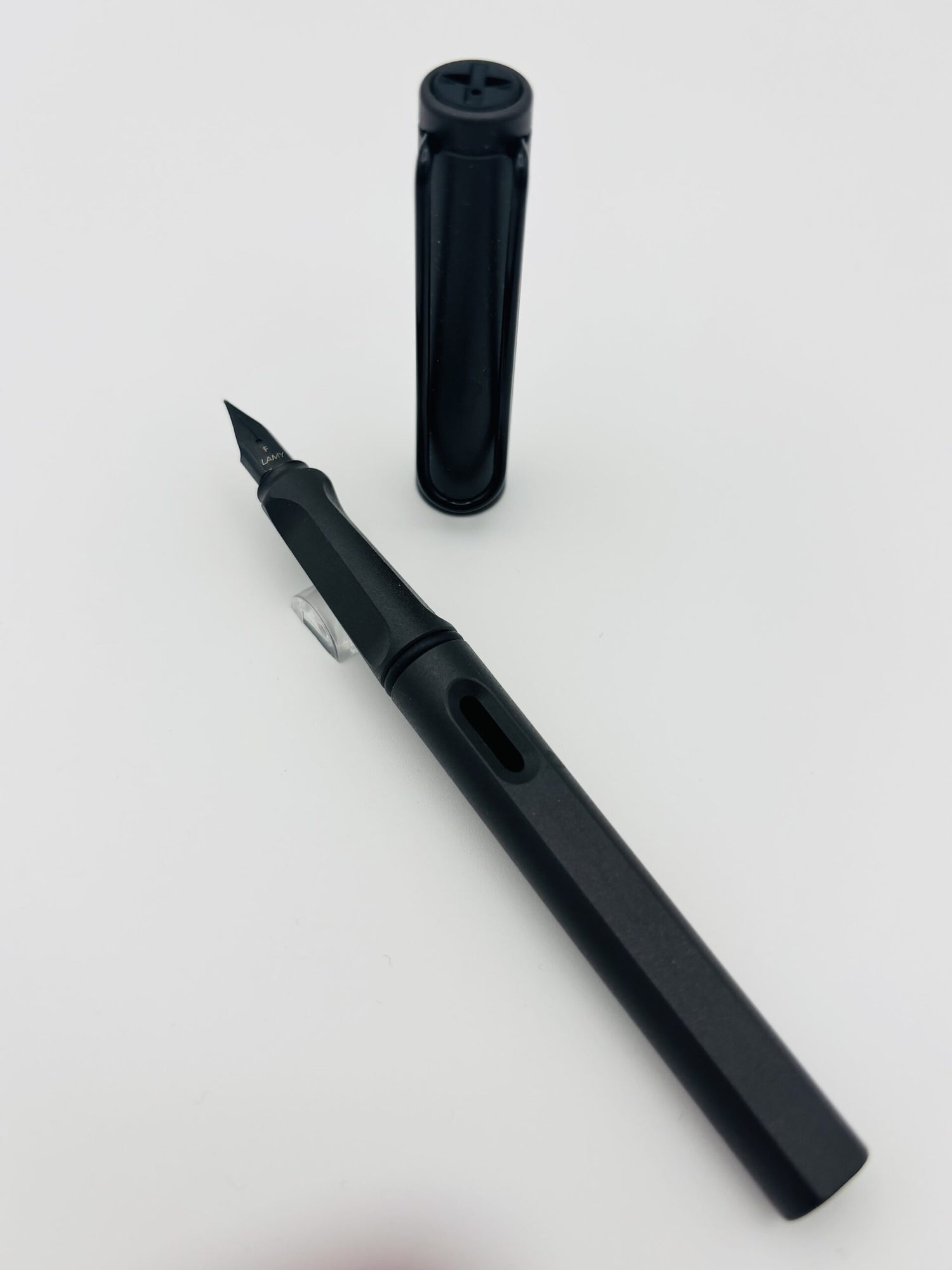 LAMY Safari Charcoal - Fine Steel Nib