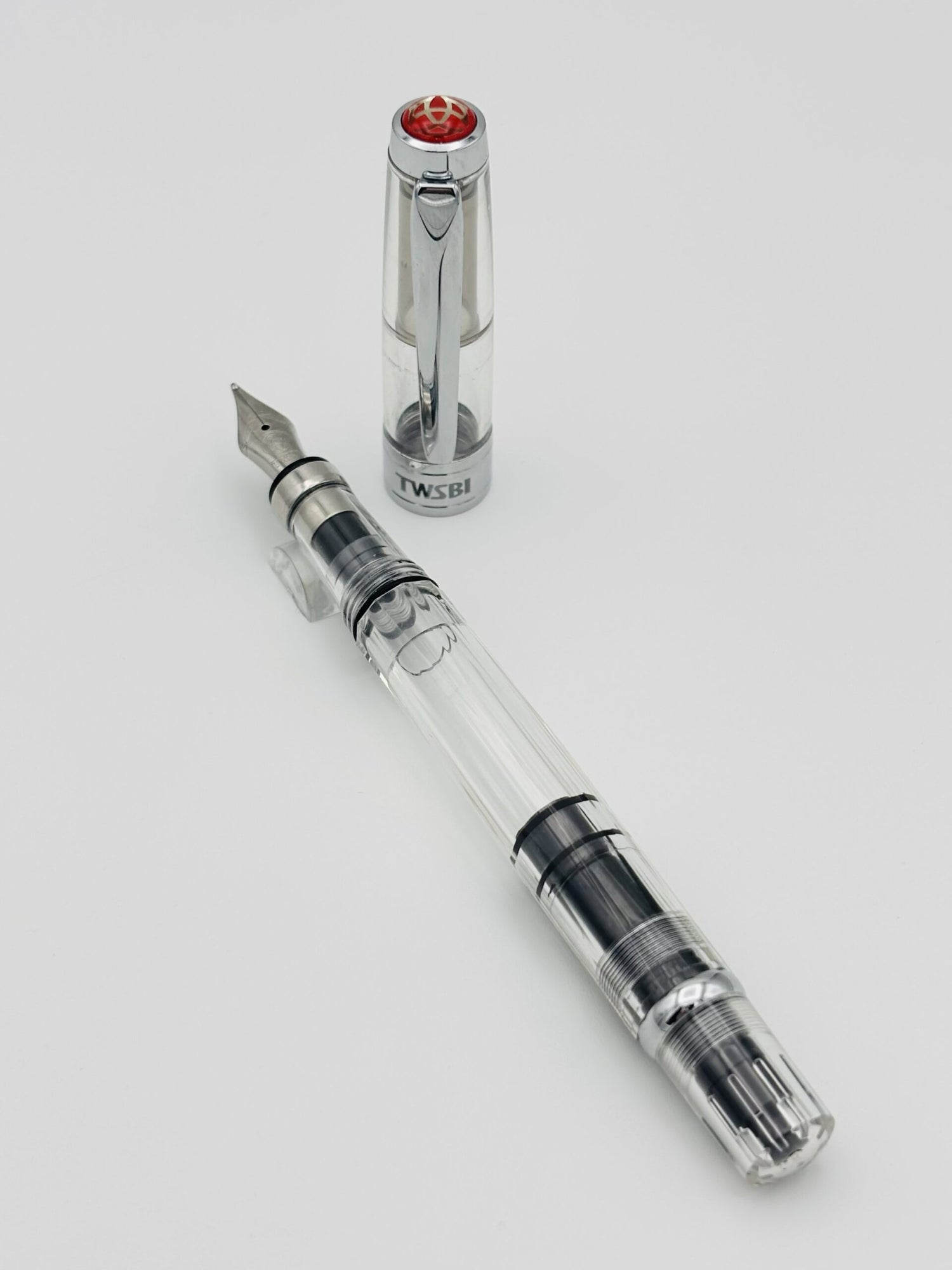 TWSBI 580 Clear - Broad Steel Nib