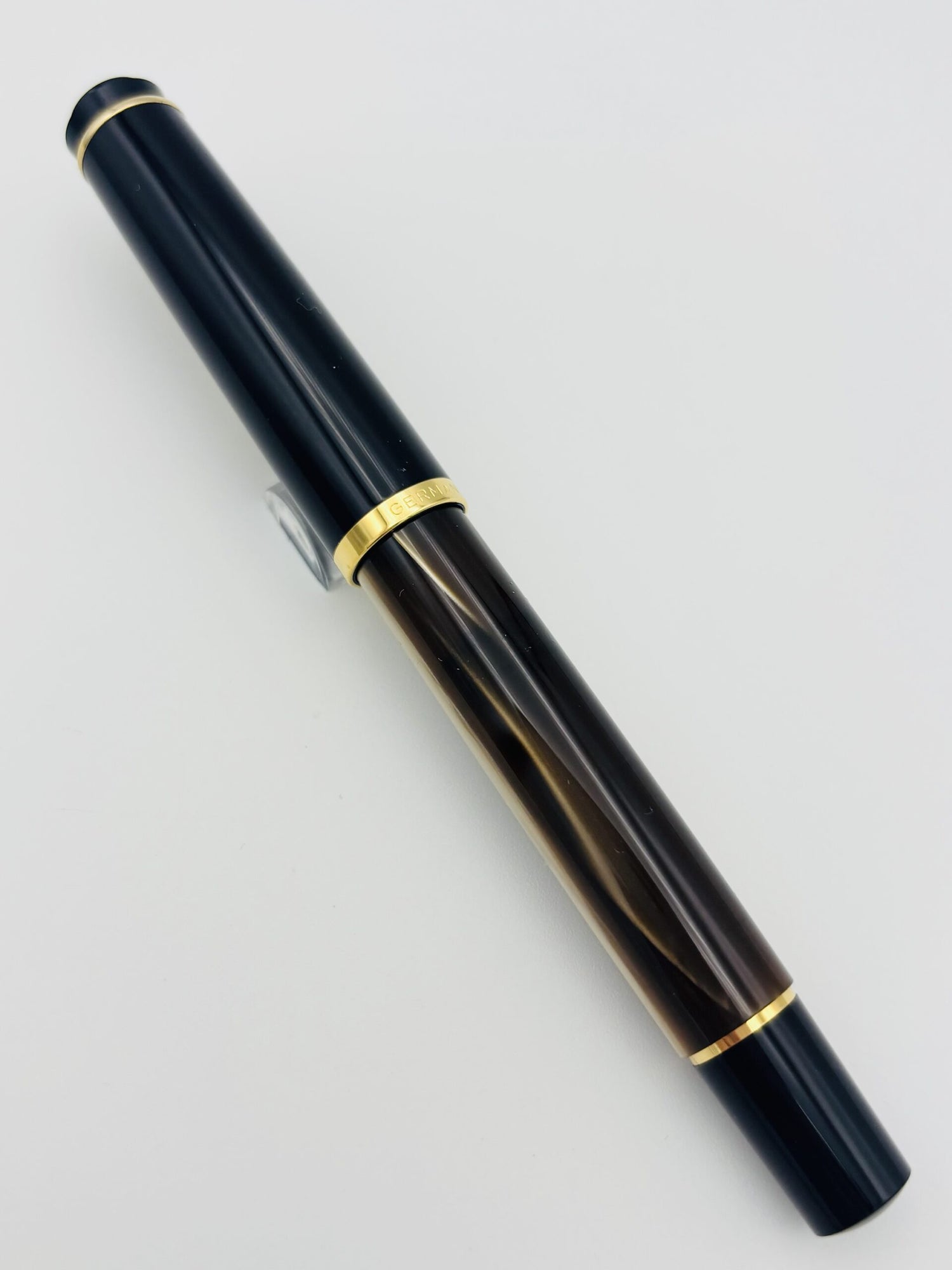 Pelikan M200 Marble Brown - Medium Steel Nib