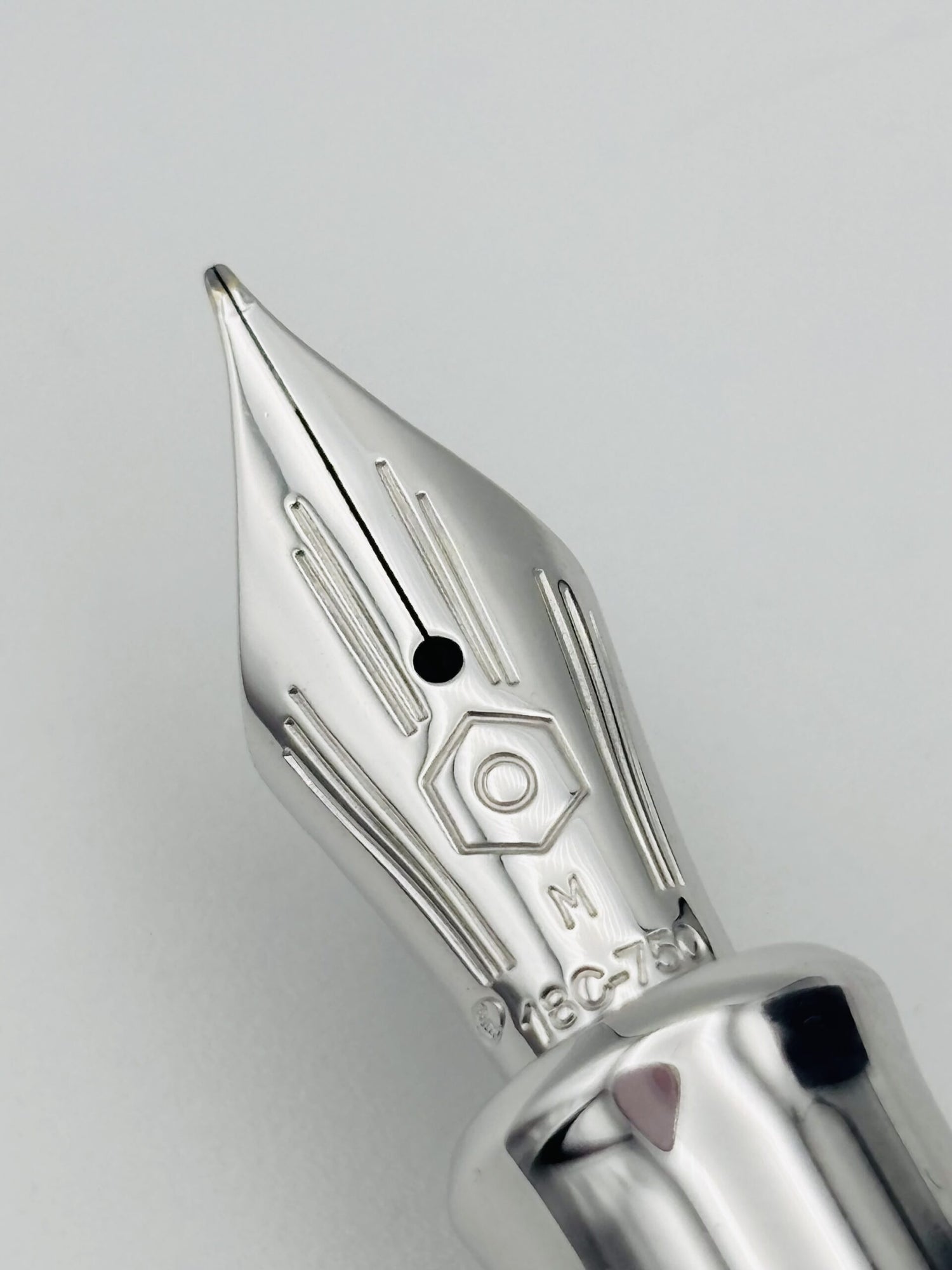 Caran d'Ache Léman Bleu Marlin - 18C Medium Nib Reduced to Fine