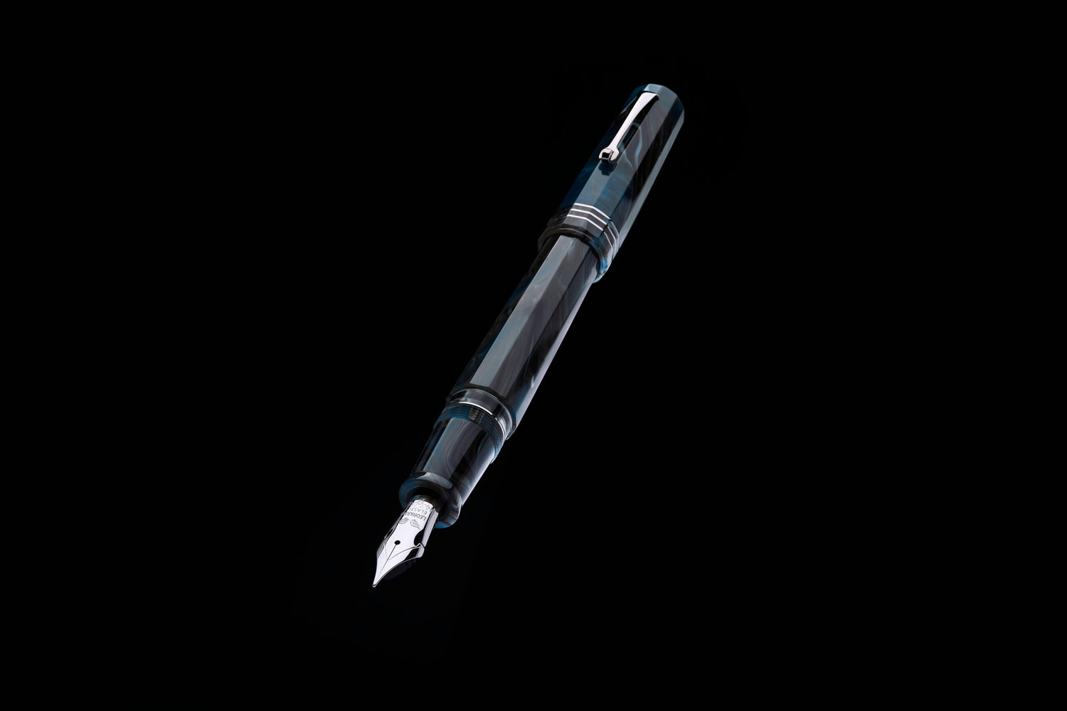 Leonardo Dodici Magmatica